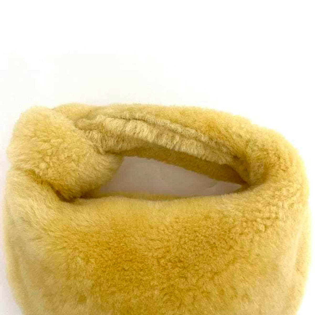 Bottega Veneta Beige Yellow Fur Handbag (Pre-Owned)