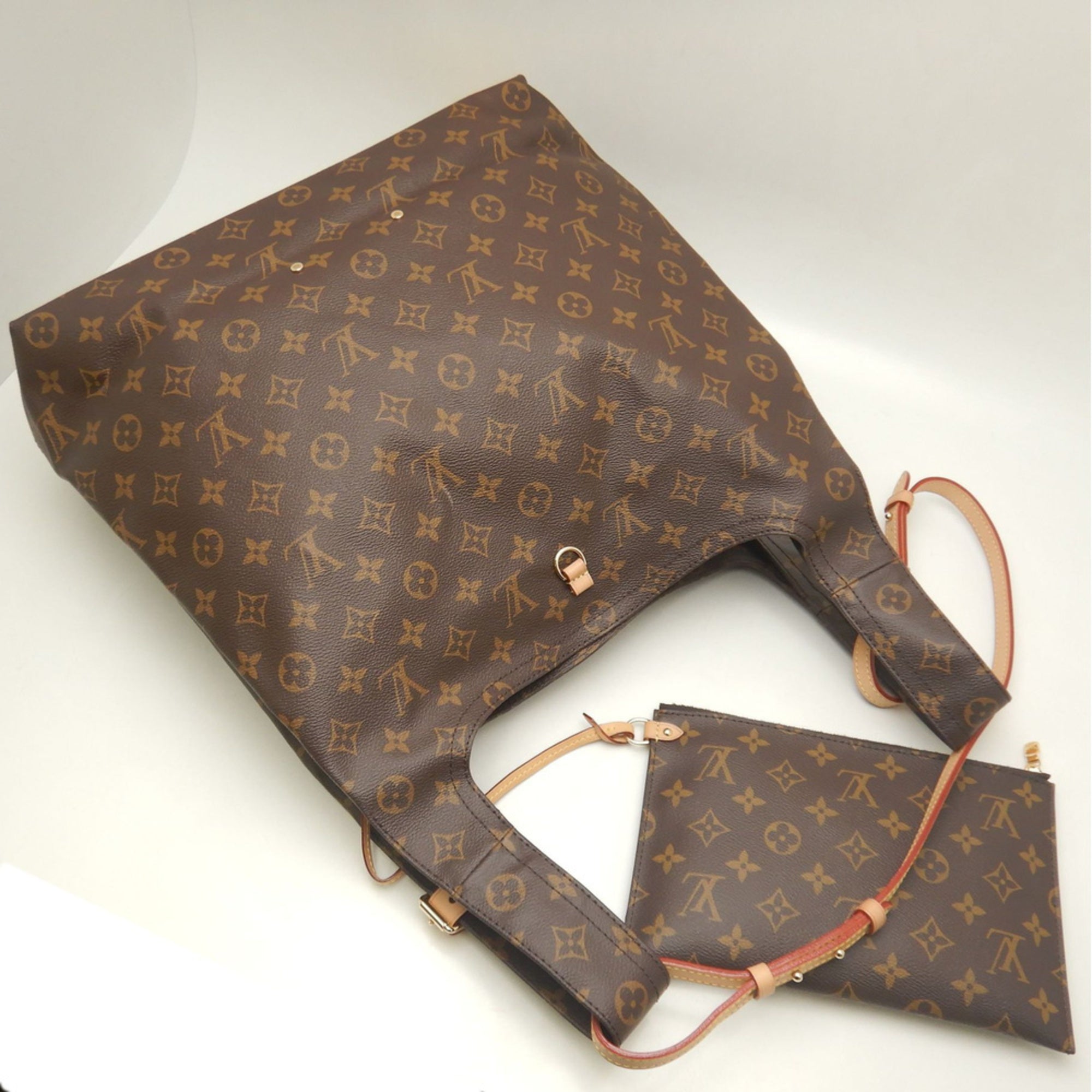 Louis Vuitton Brown Monogram Pouch Shoulder Bag (Pre-Owned)