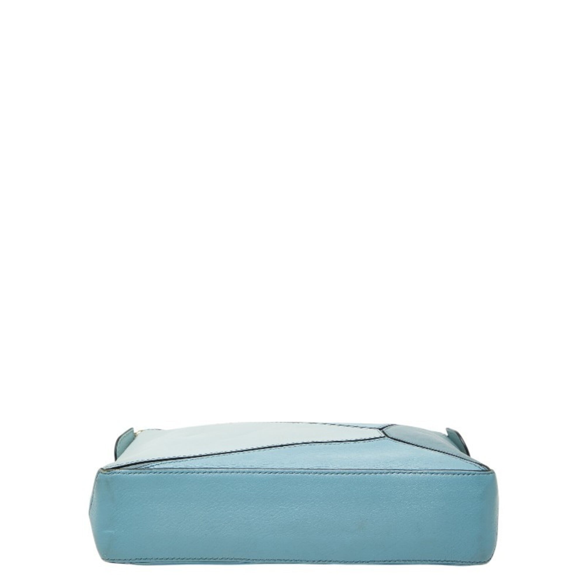 Loewe Blue Leather Shoulder Bag (Pre-Owned)