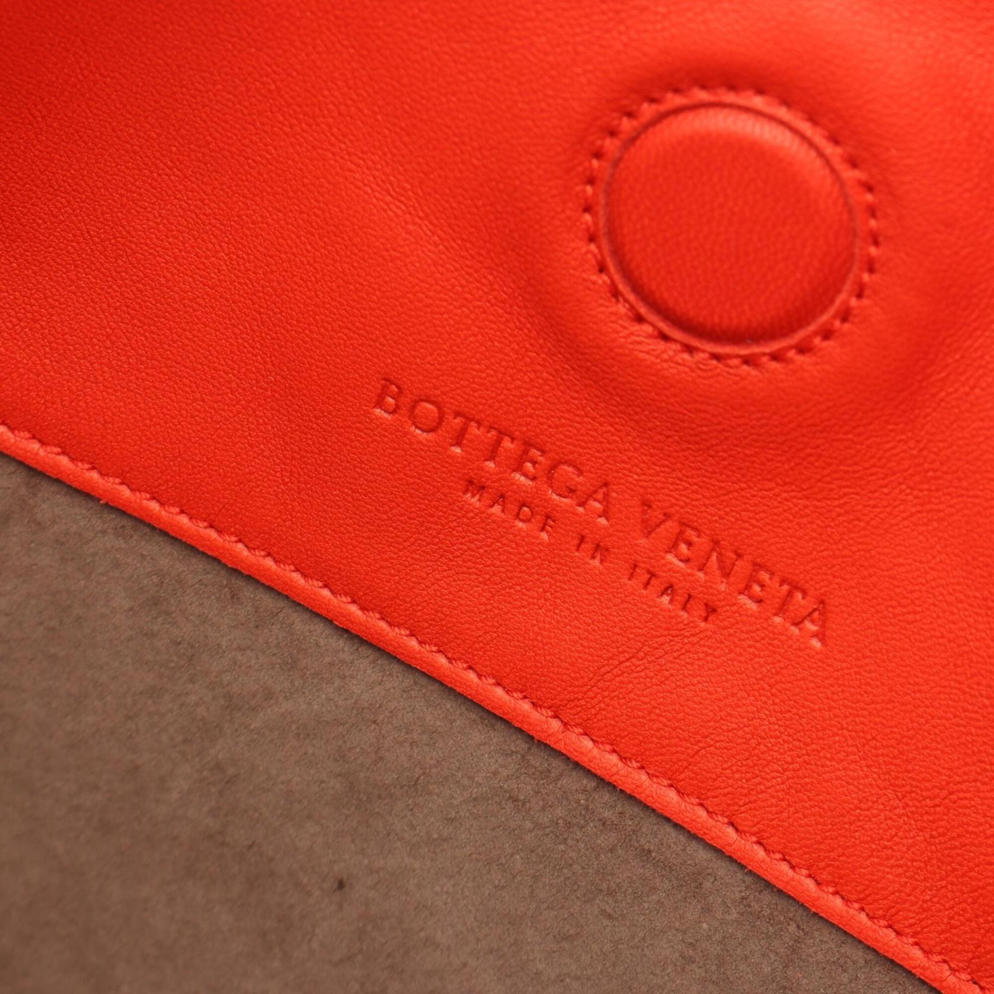 Bottega Veneta Red Color Leather Handbag Shoulder Bag (Pre-Owned)