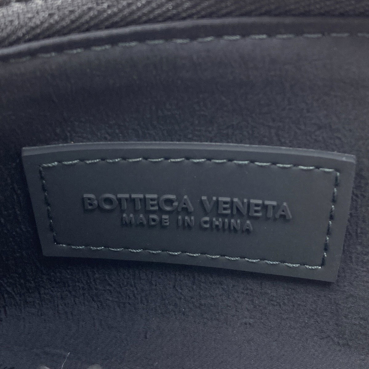 Bottega Veneta Intrecciato Black Rubber Coin Purse/Coin Case (Pre-Owned)