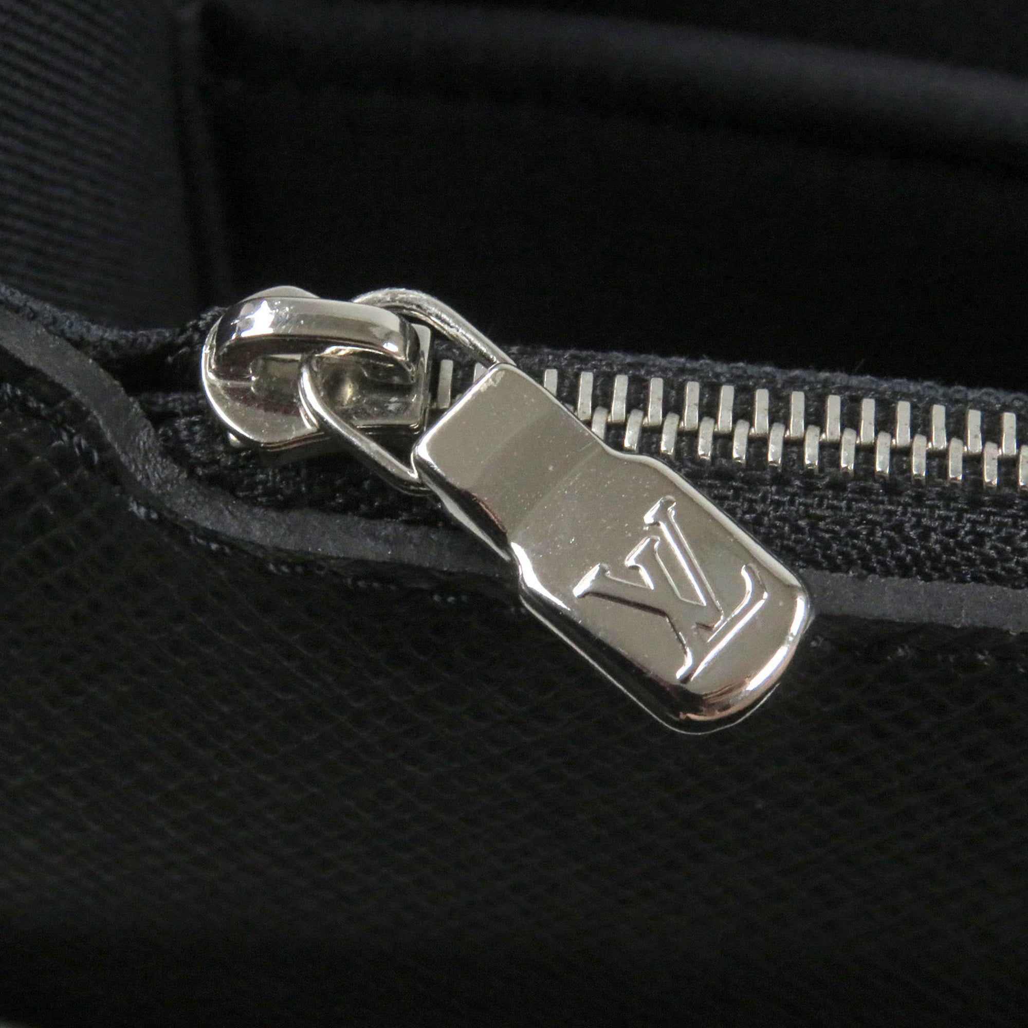 Louis Vuitton Ardoise Taiga Leather Briefcase Shoulder Bag (Pre-Owned)