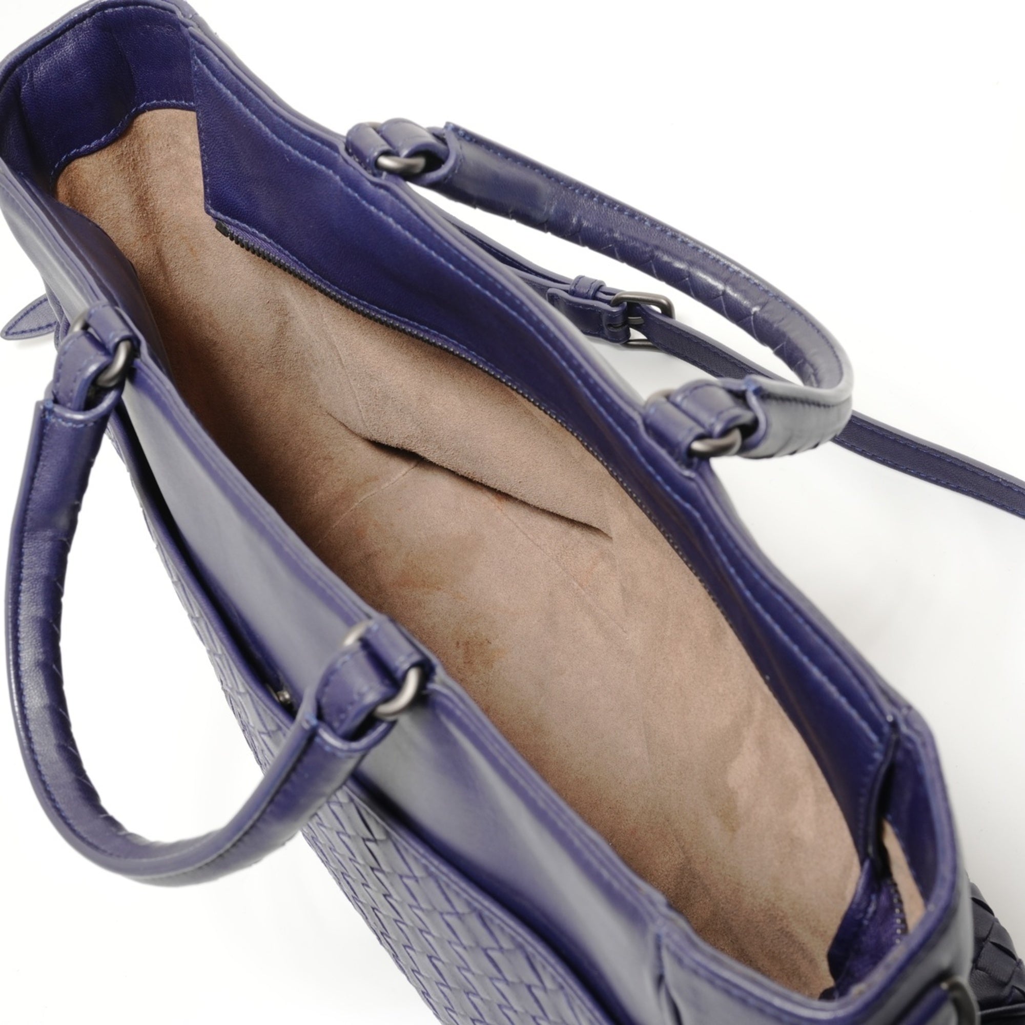 Bottega Veneta Intrecciato Purple Intrecciato Handbag (Pre-Owned)