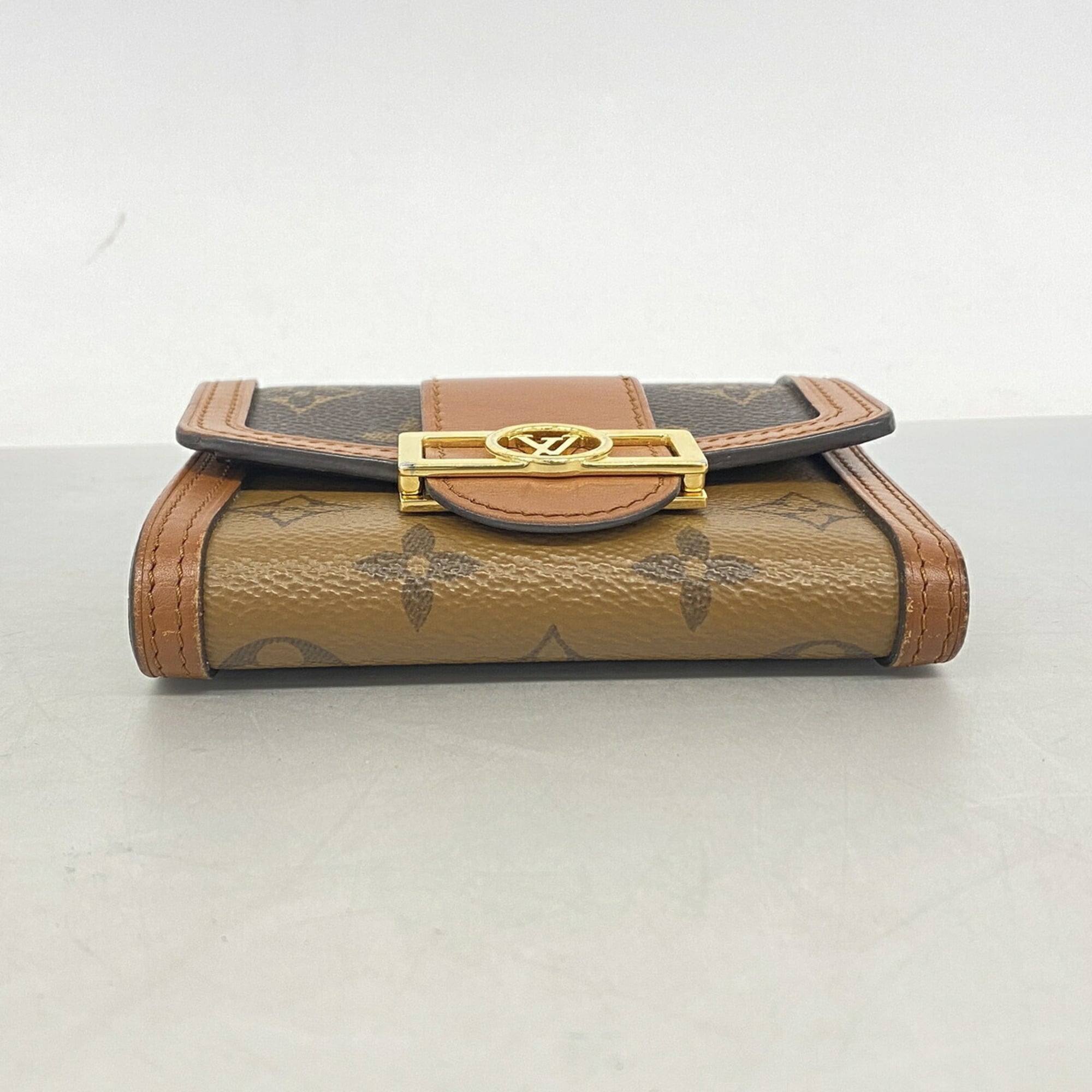 Louis Vuitton Brown Wallet (Tri-Fold) (Pre-Owned)