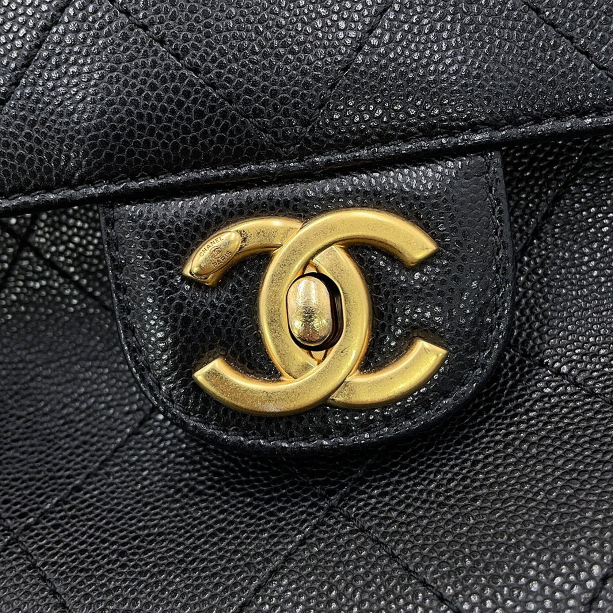Chanel Matelasse Black Grained Calfskin Handbag Shoulder Bag (Pre-Owned)