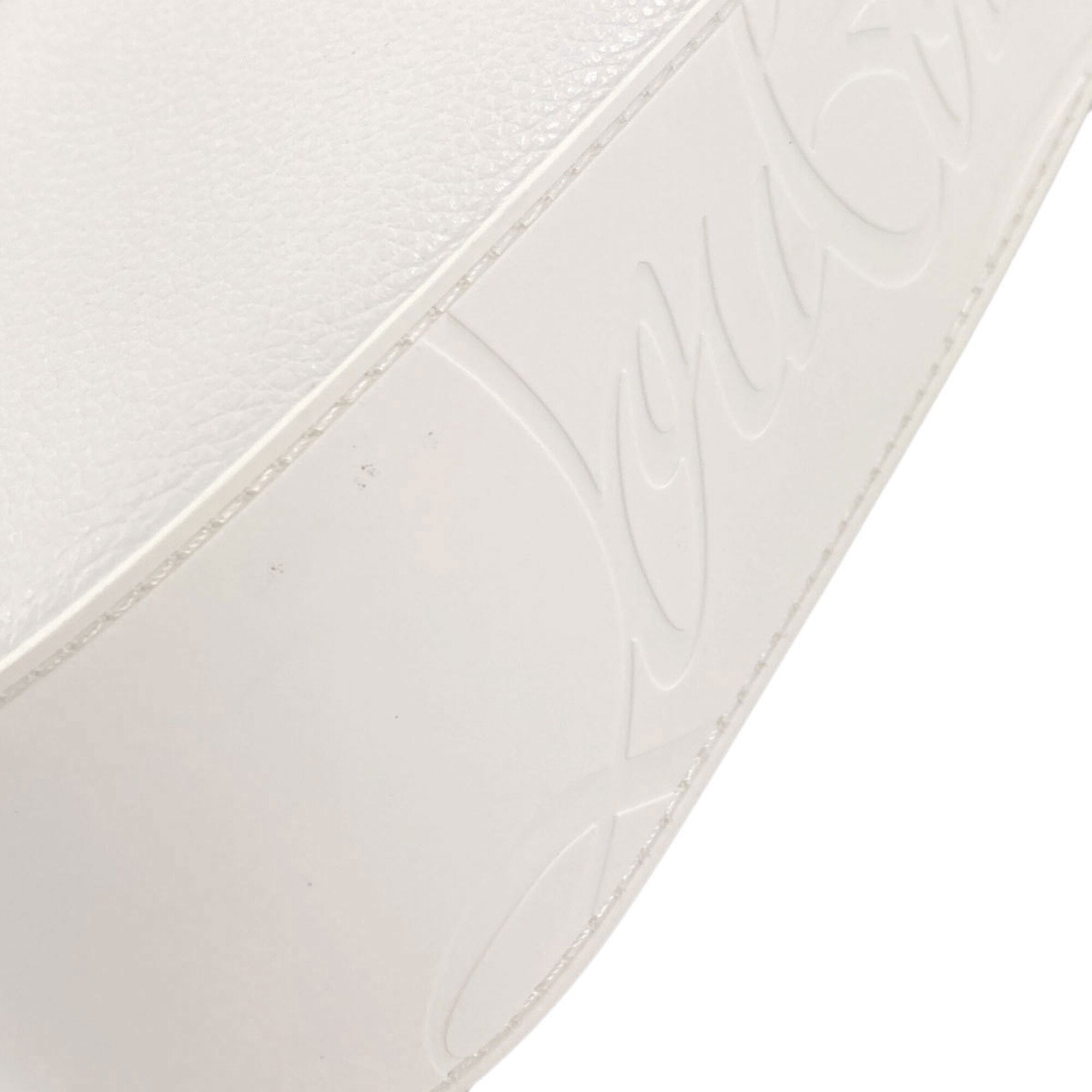 Christian Louboutin White Leather Shoulder Bag (Pre-Owned)