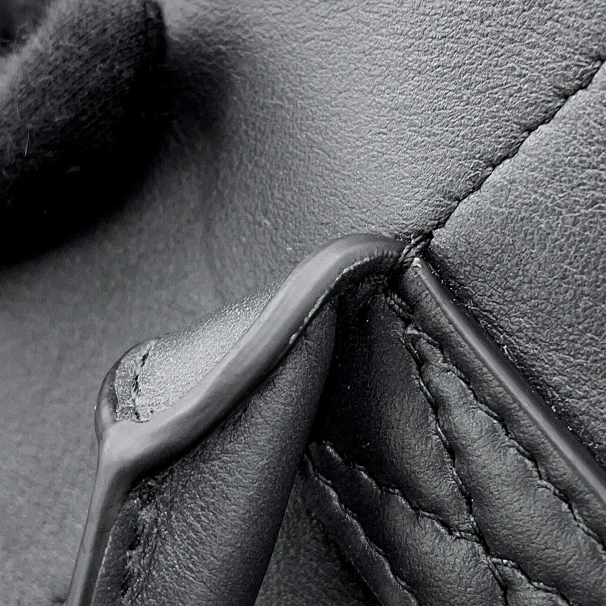 Balenciaga Gray Leather Tote Bag (Pre-Owned)