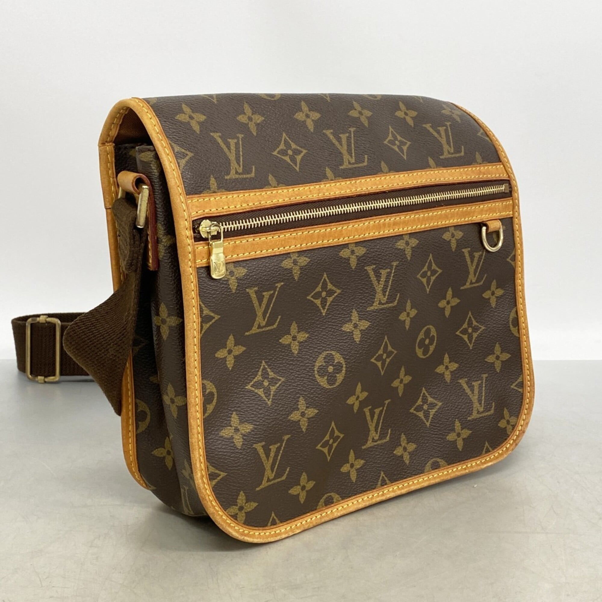 Louis Vuitton Brown Shoulder Bag (Pre-Owned)