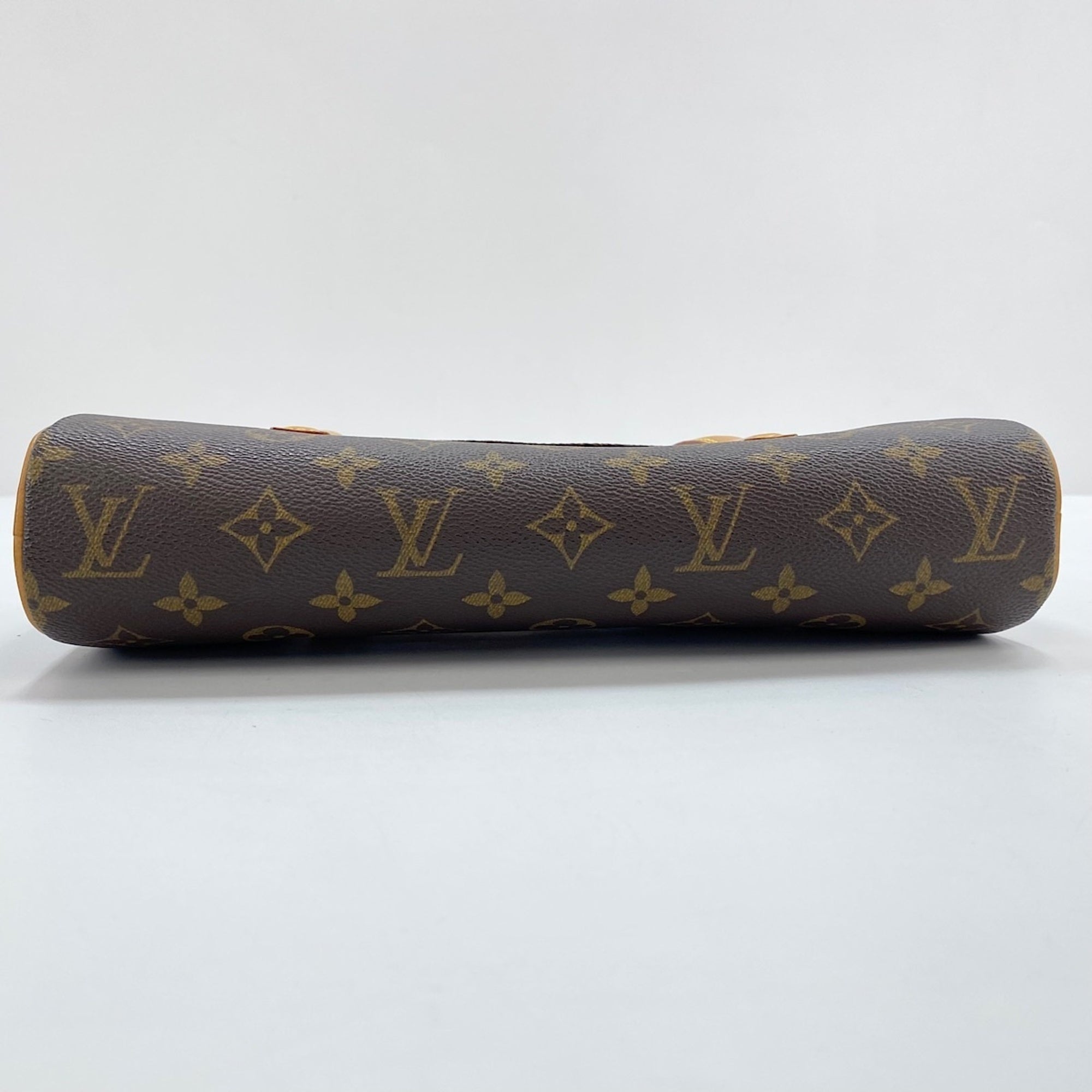 Louis Vuitton Brown Handbag (Pre-Owned)