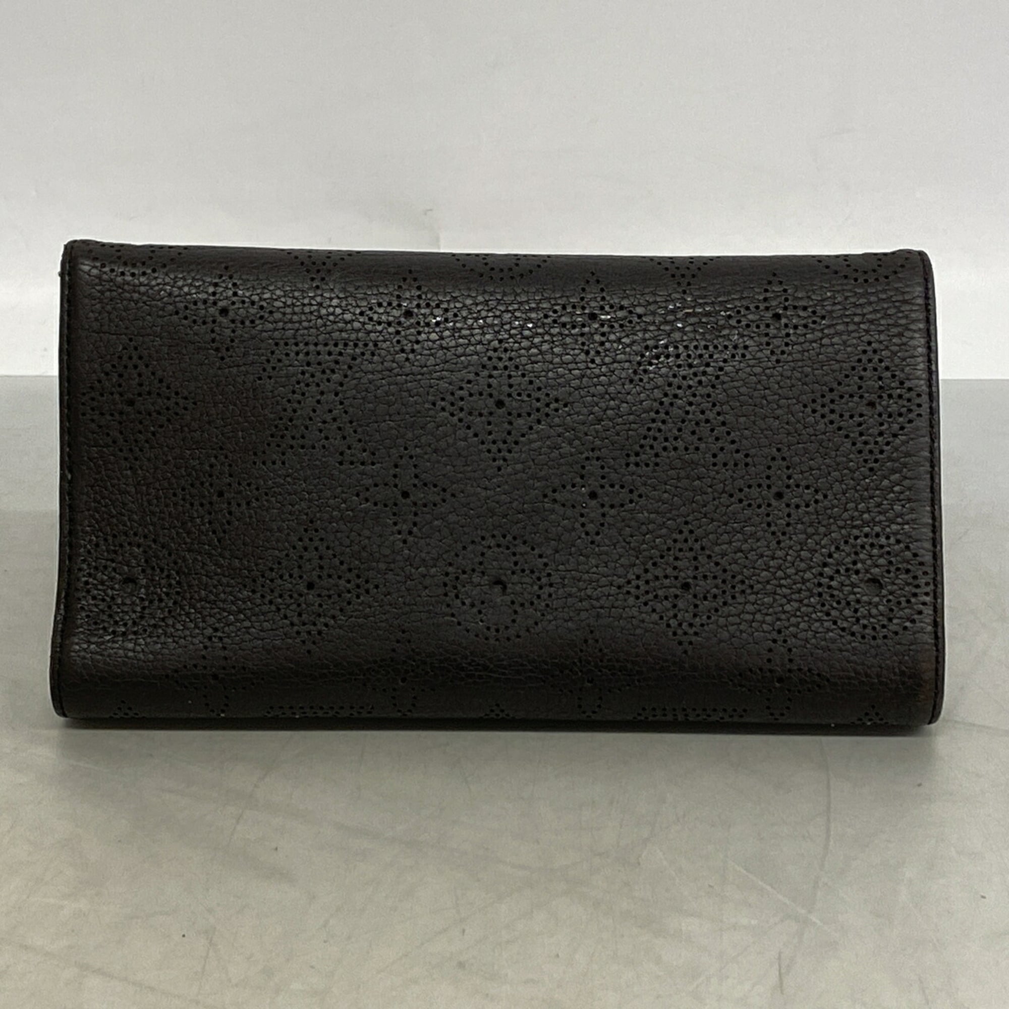 Louis Vuitton Chocolat Long Wallet (Tri-Fold) (Pre-Owned)