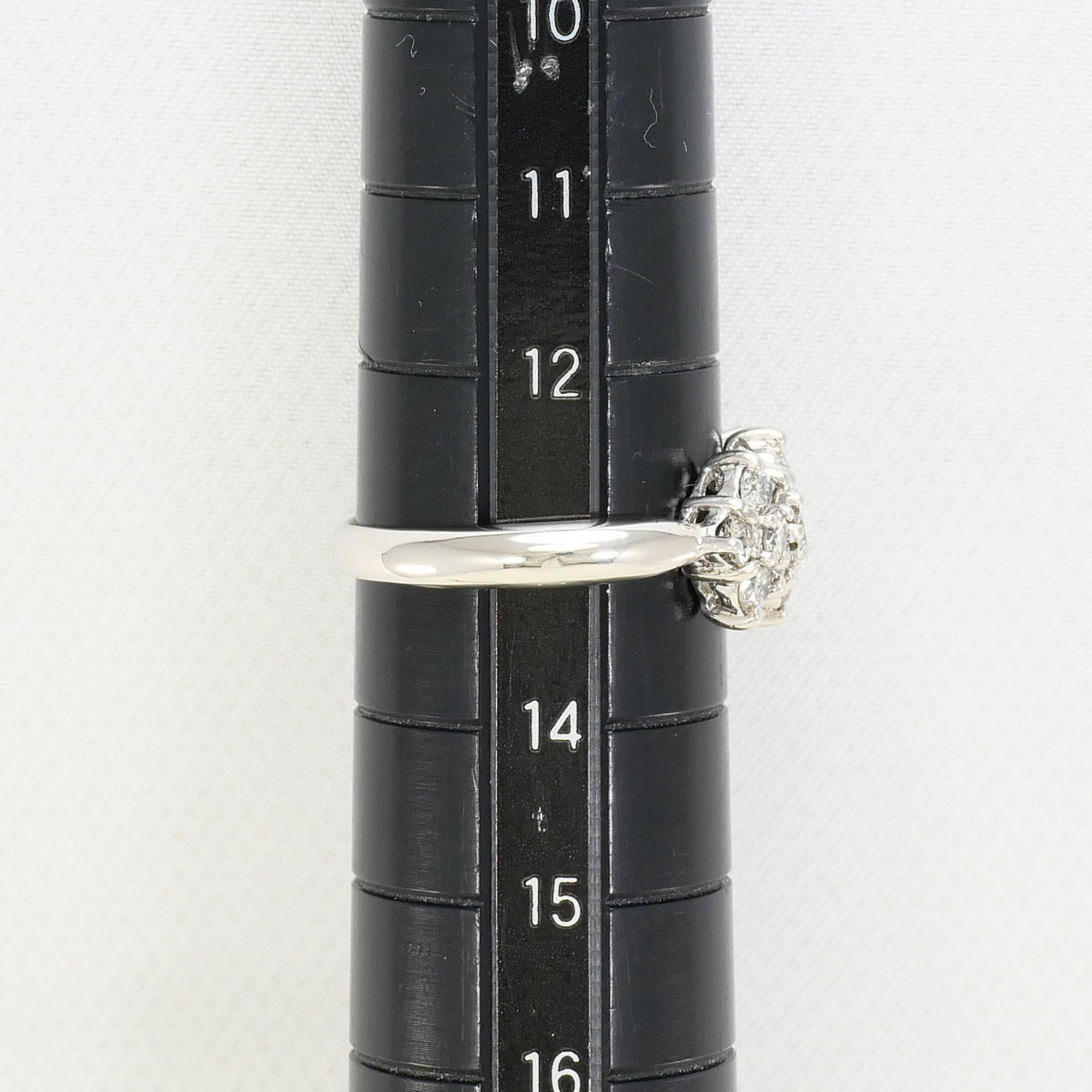Unbranded Platinum Platinum 900 Band Ring (Pre-Owned)