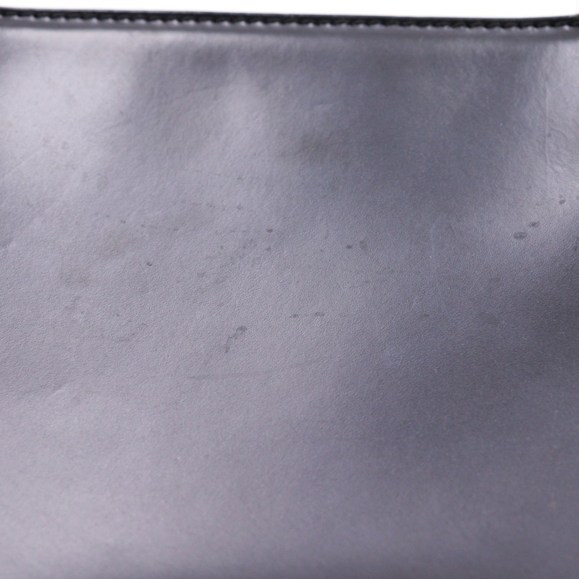 Salvatore Ferragamo Black Leather Handbag (Pre-Owned)