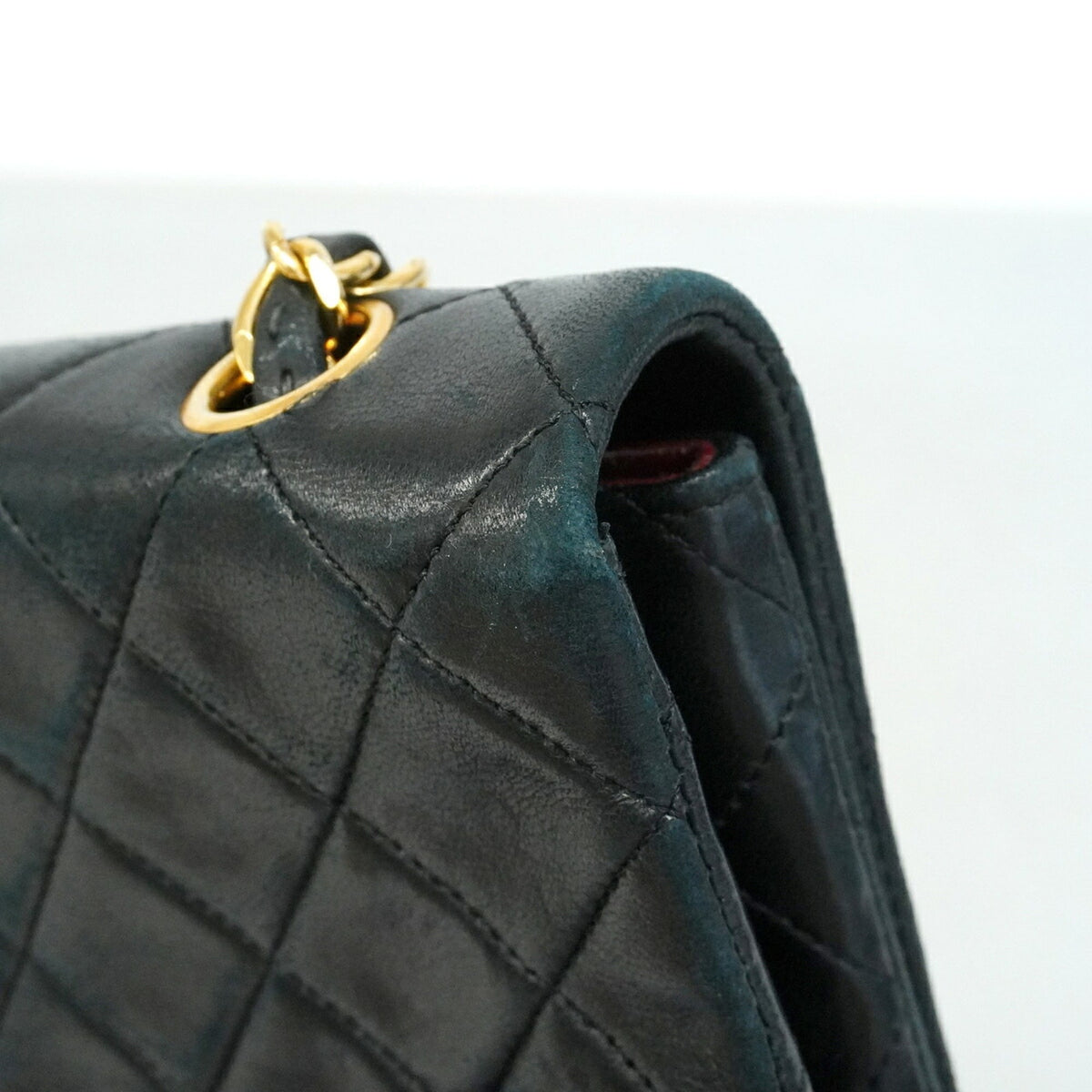 Chanel Black Leather Shoulder Bag (Pre-Owned)