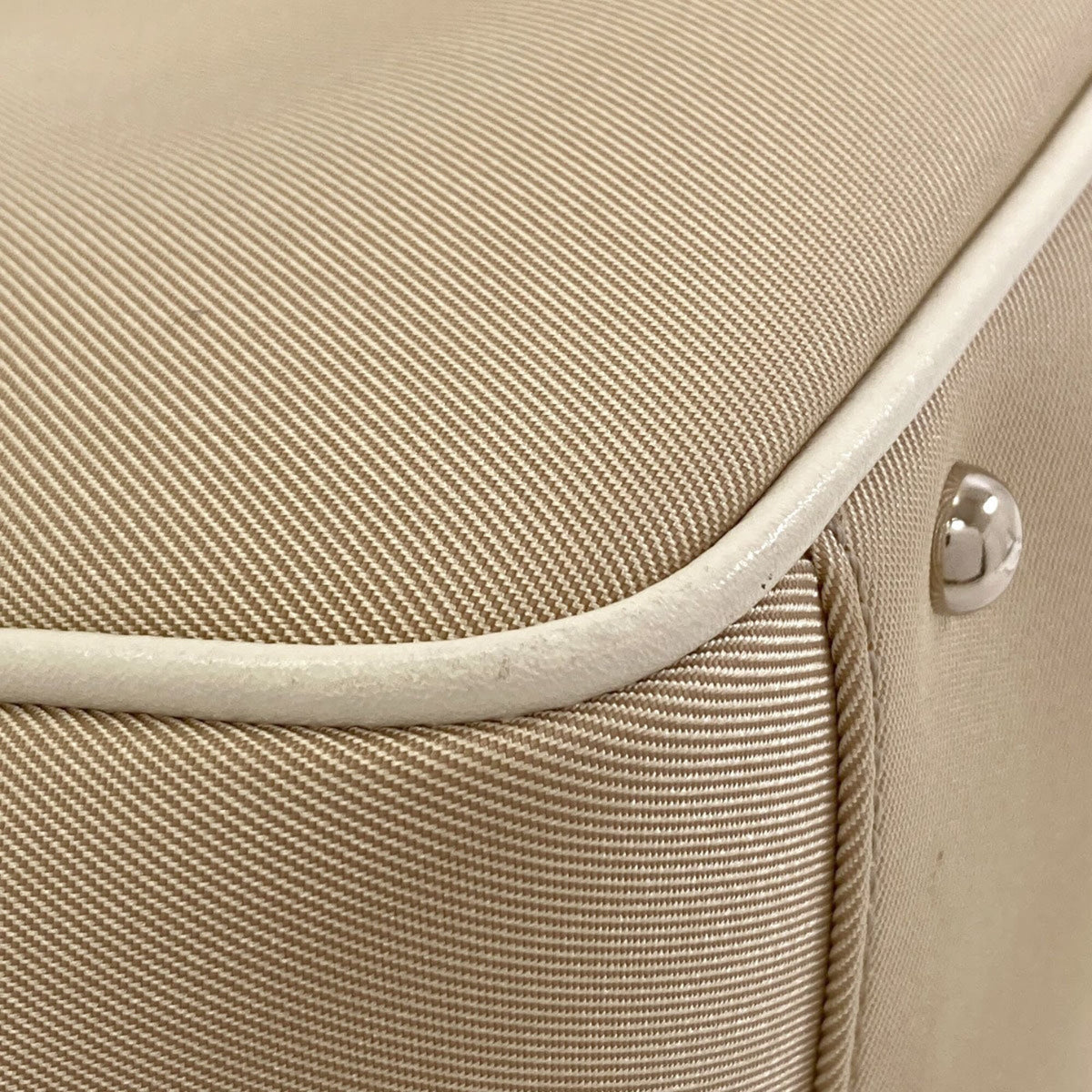 Burberry Beige White Canvas Leather Handbag (Pre-Owned)
