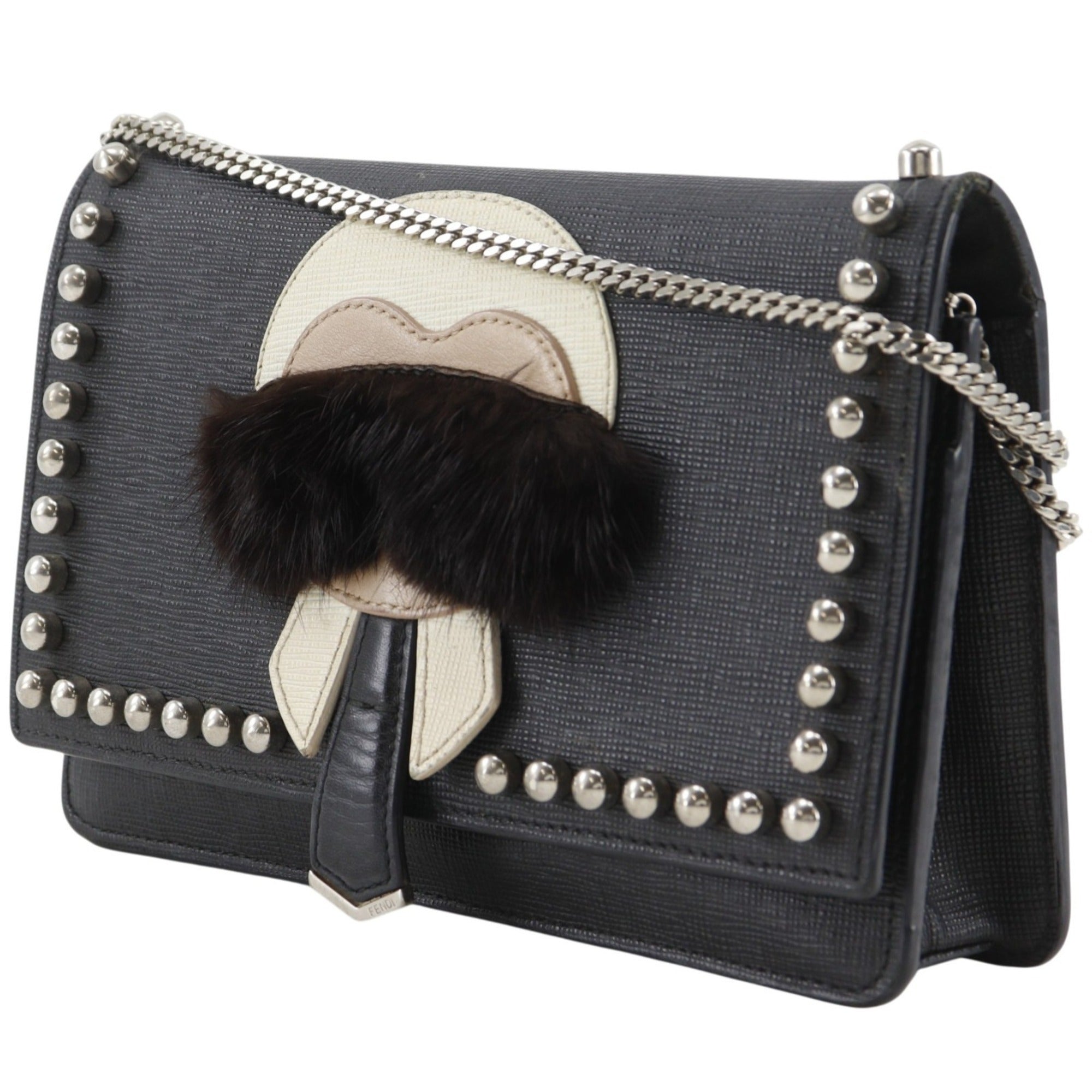 Fendi Black Leather Shoulder Bag (Pre-Owned)