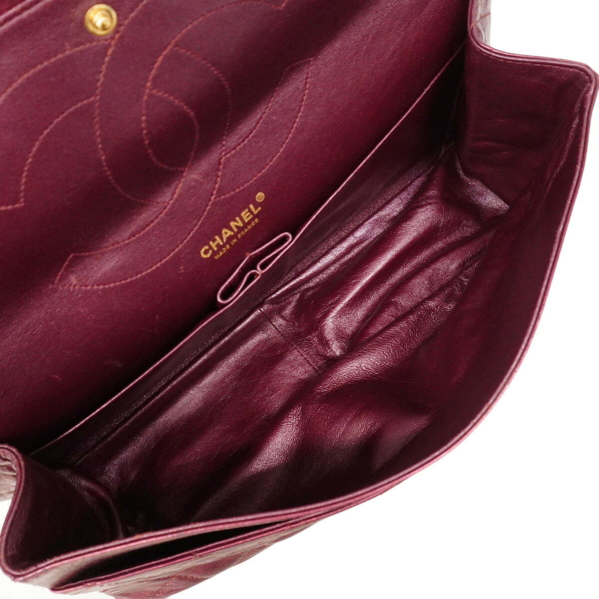 Chanel Bordeaux Leather Shoulder Bag (Pre-Owned)