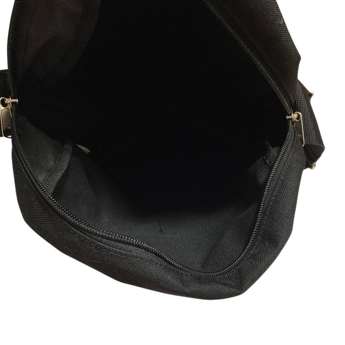 Comme Des Garçons Black Nylon Shoulder Bag (Pre-Owned)