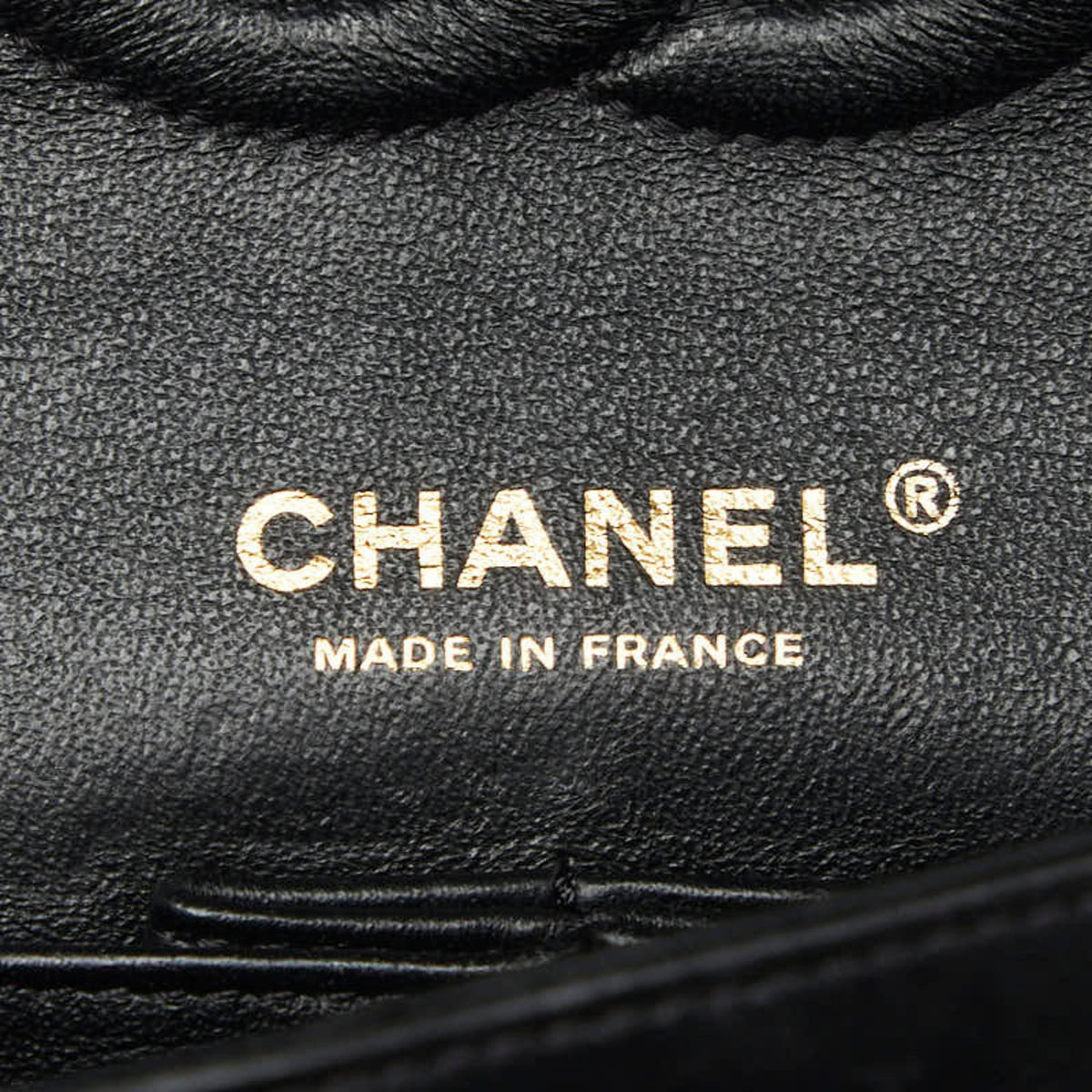 Chanel Black Leather Shoulder Bag (Pre-Owned)