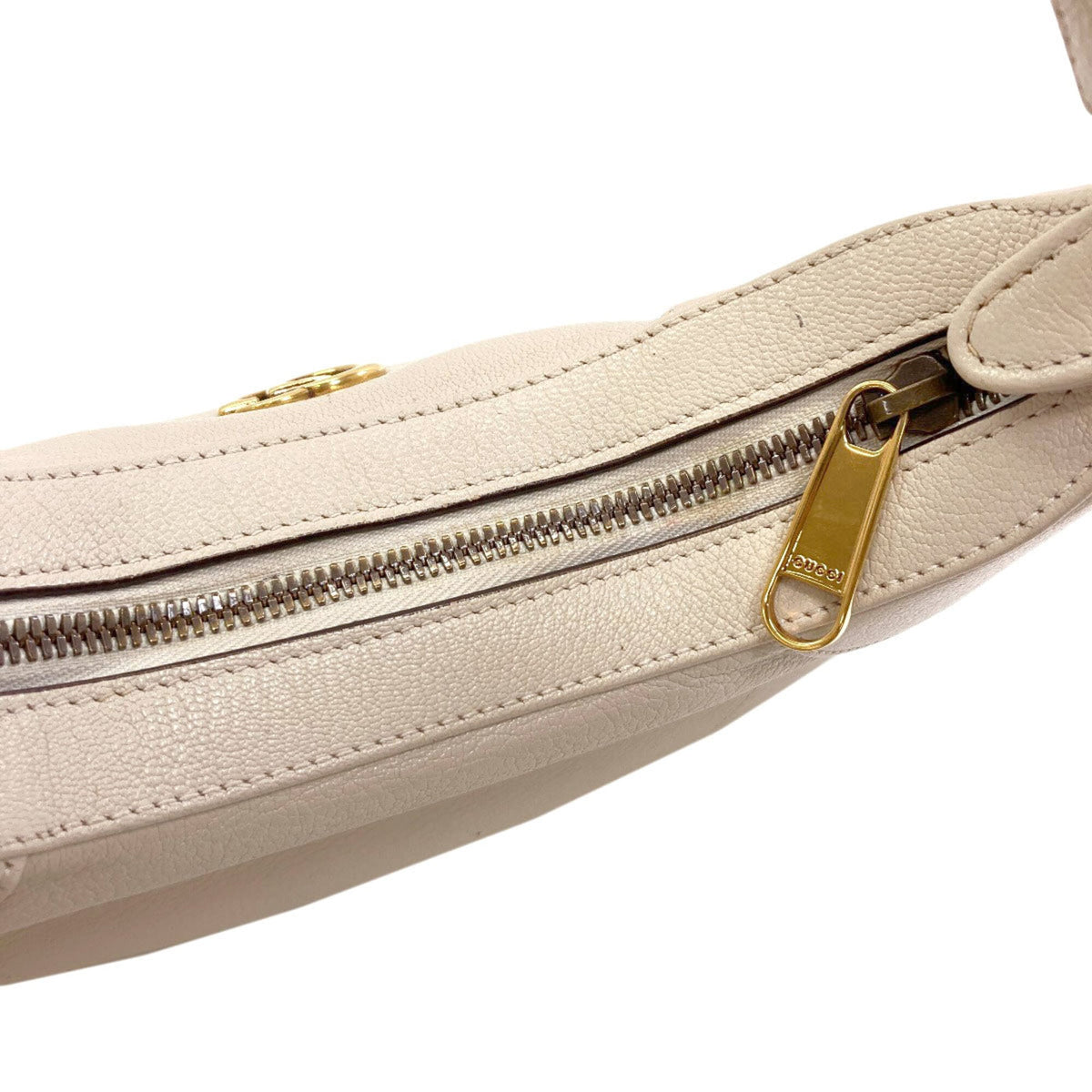 Gucci White Leather Shoulder Bag (Pre-Owned)