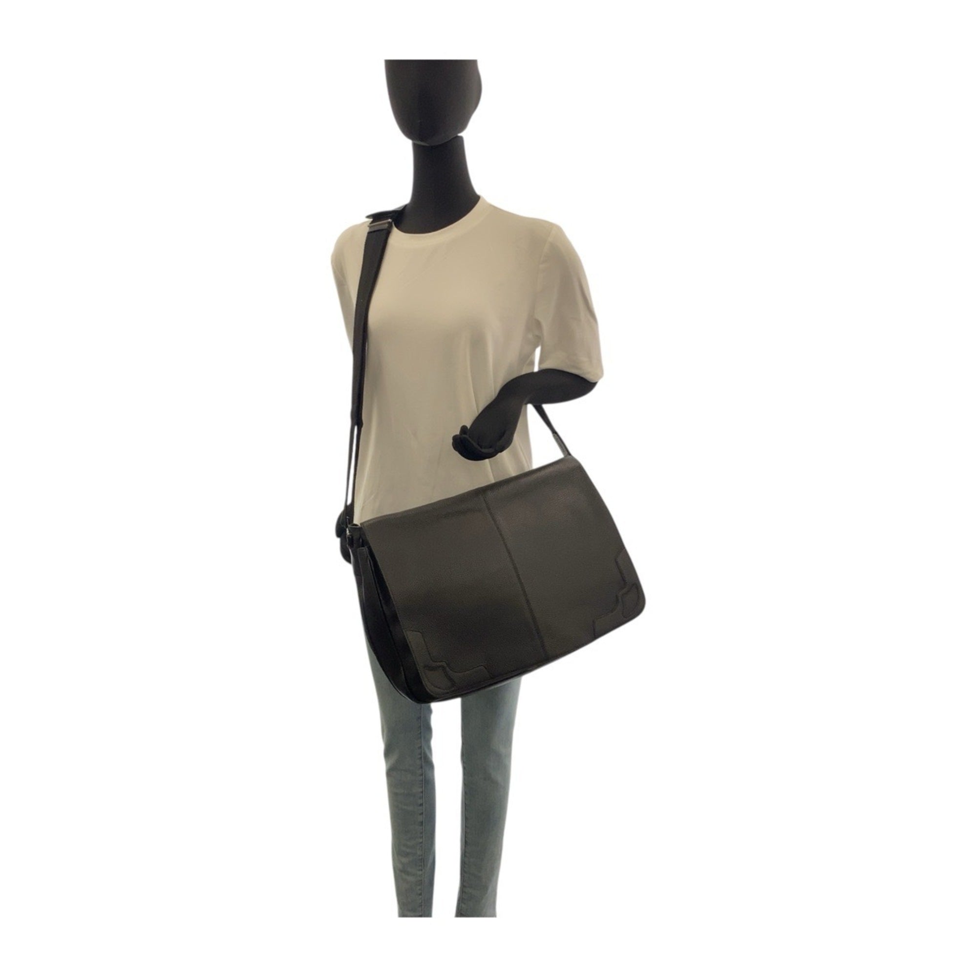 Cartier Dark Brown Leather Messenger Bag Shoulder Bag (Pre-Owned)