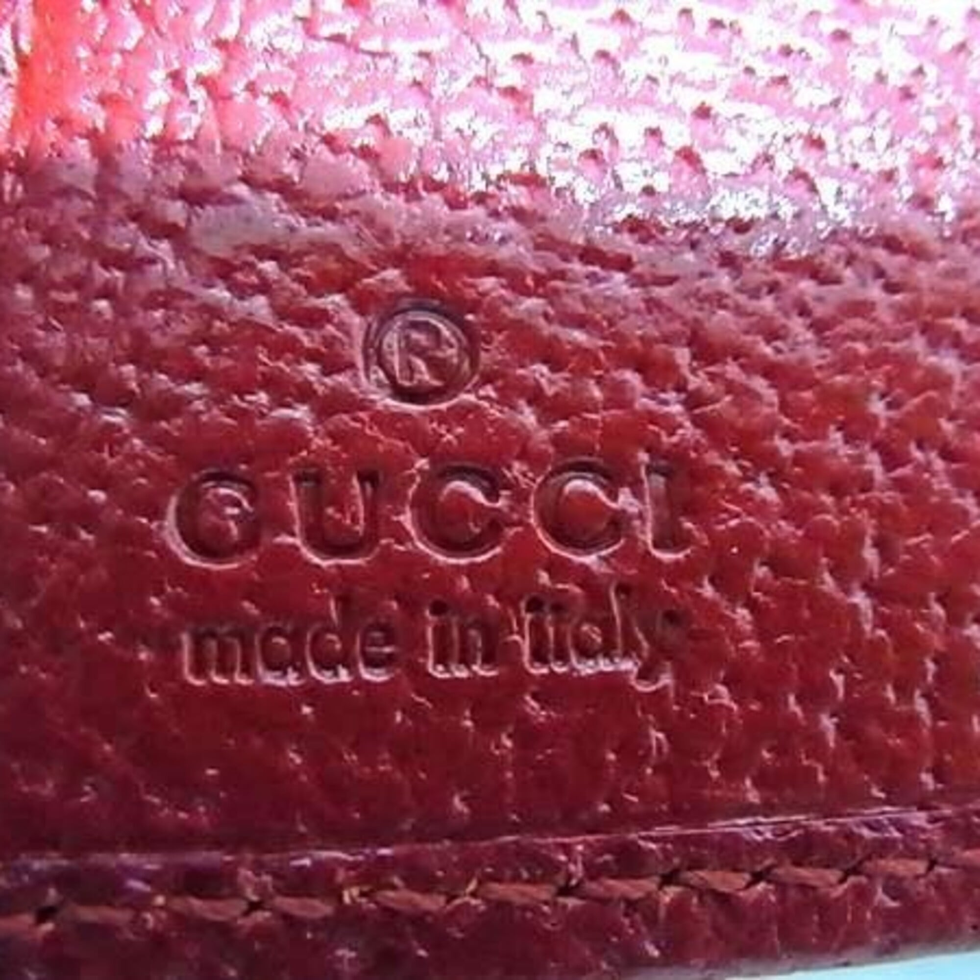 Gucci Red Color Leather Long Wallet (Bi-Fold) (Pre-Owned)