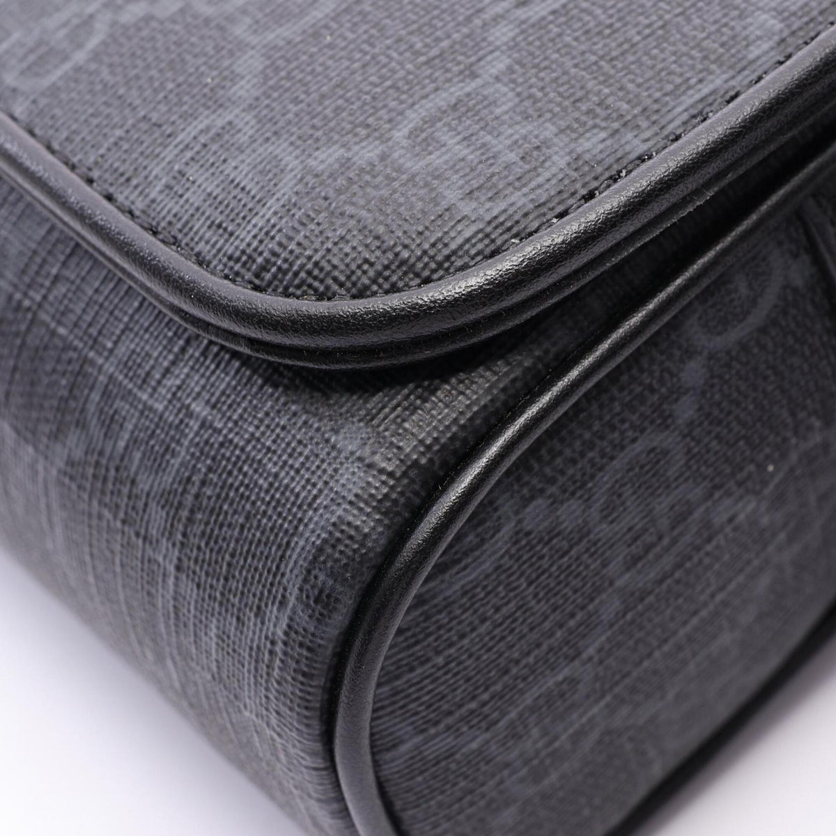 Gucci Black Gg Supreme Leather Handbag Shoulder Bag (Pre-Owned)