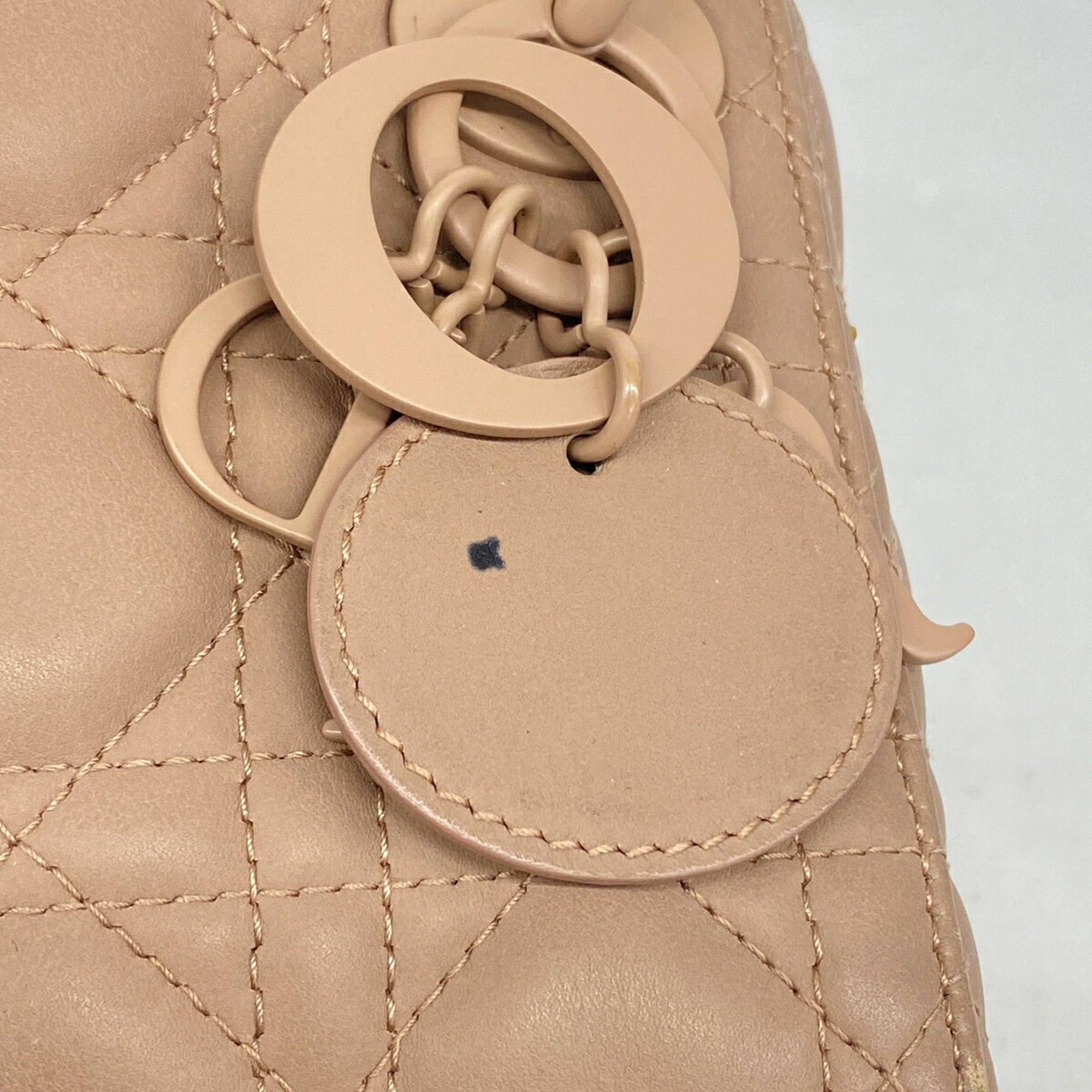Christian Dior Pink Leather Handbag (Pre-Owned)