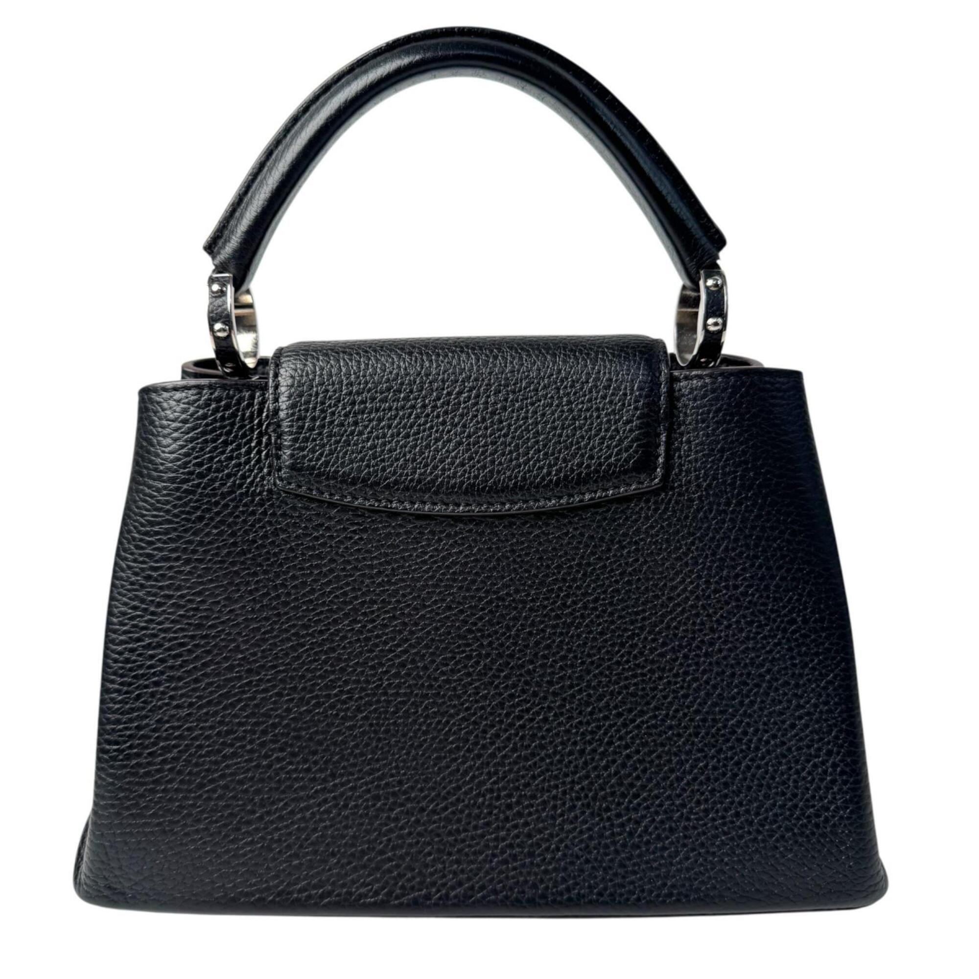 Louis Vuitton Black Leather Handbag Shoulder Bag (Pre-Owned)
