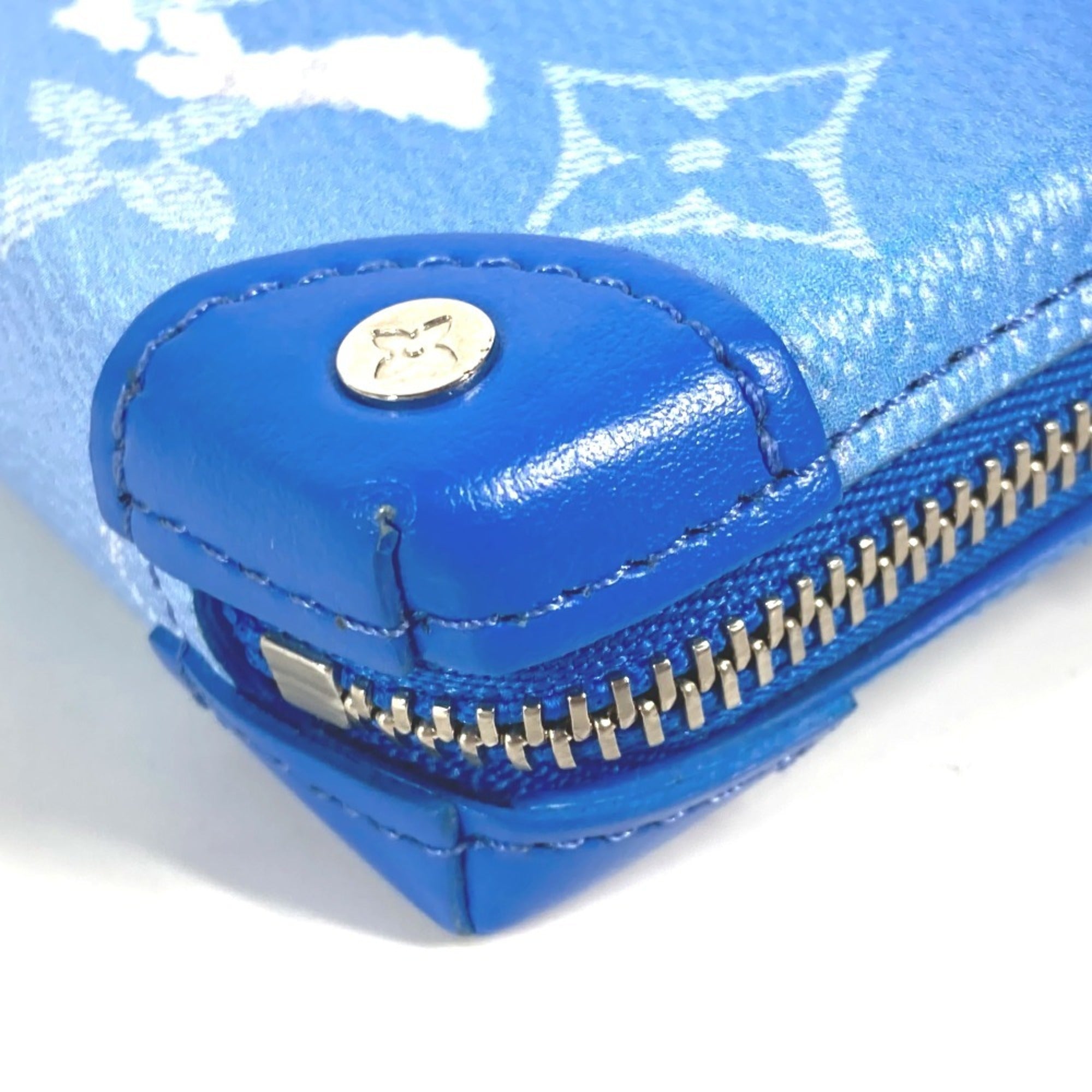 Louis Vuitton Blue White Leather Coin Purse/Coin Case (Pre-Owned)