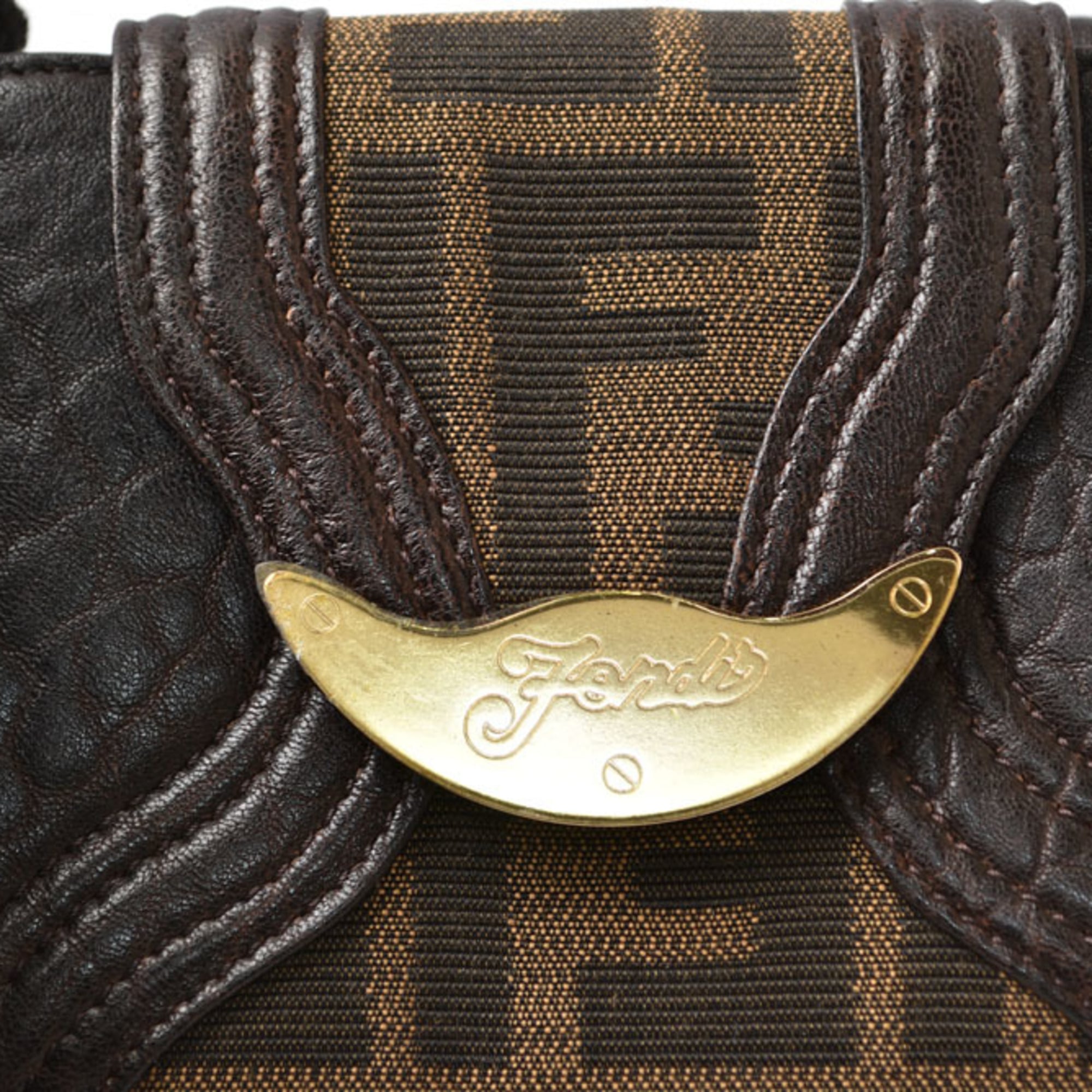 Fendi Brown Leather Wallet (Bi-Fold) (Pre-Owned)