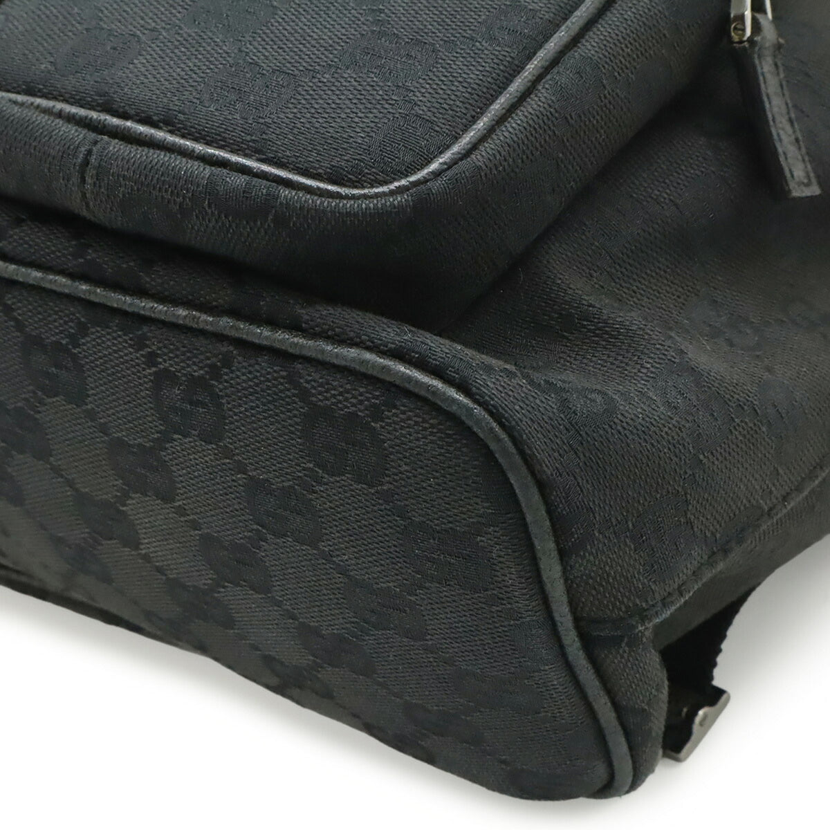 Gucci Black Gg Canvas Backpack (Pre-Owned)