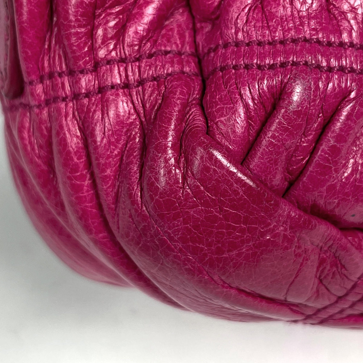 Prada Pink Leather Handbag (Pre-Owned)