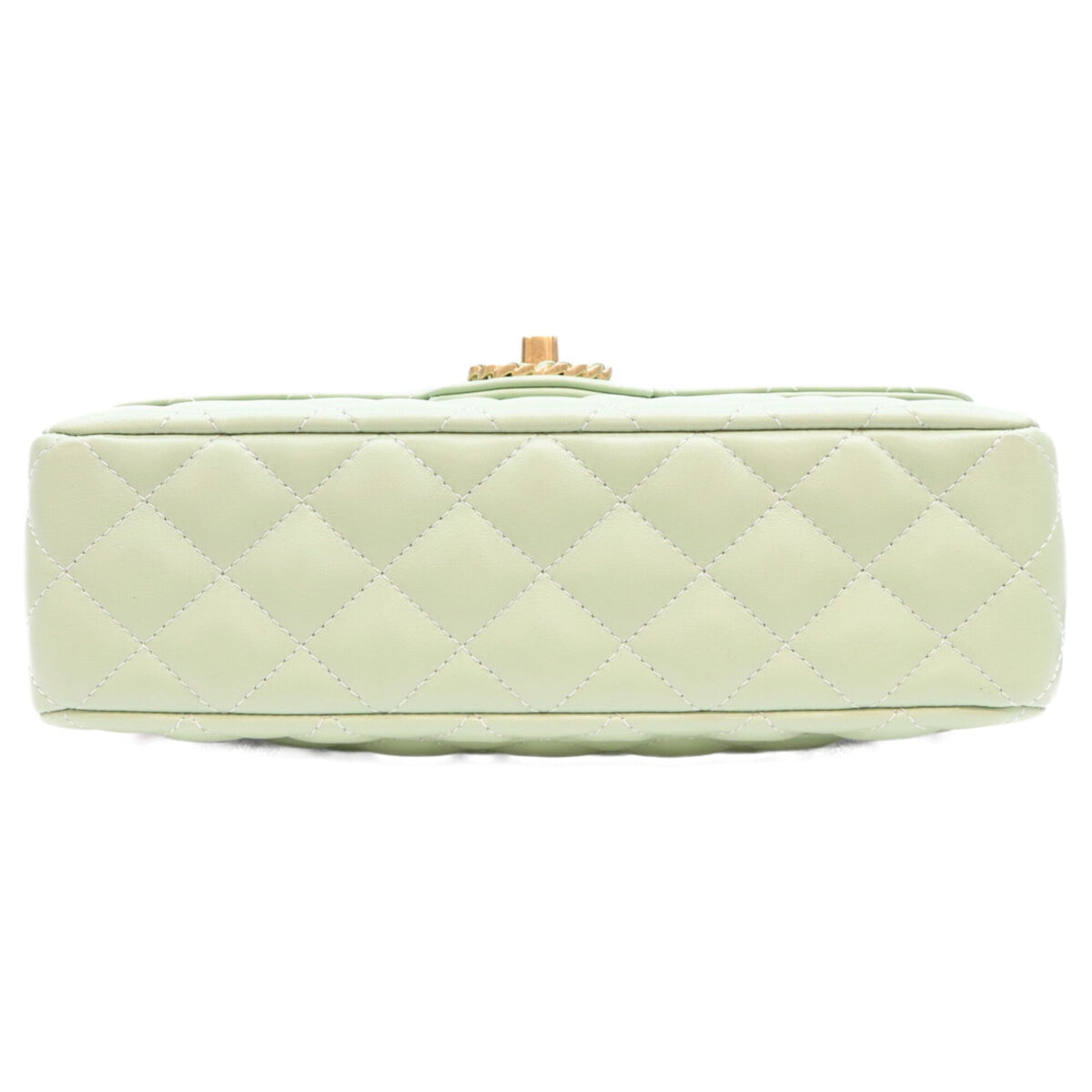 Chanel Green Leather Shoulder Bag (Pre-Owned)