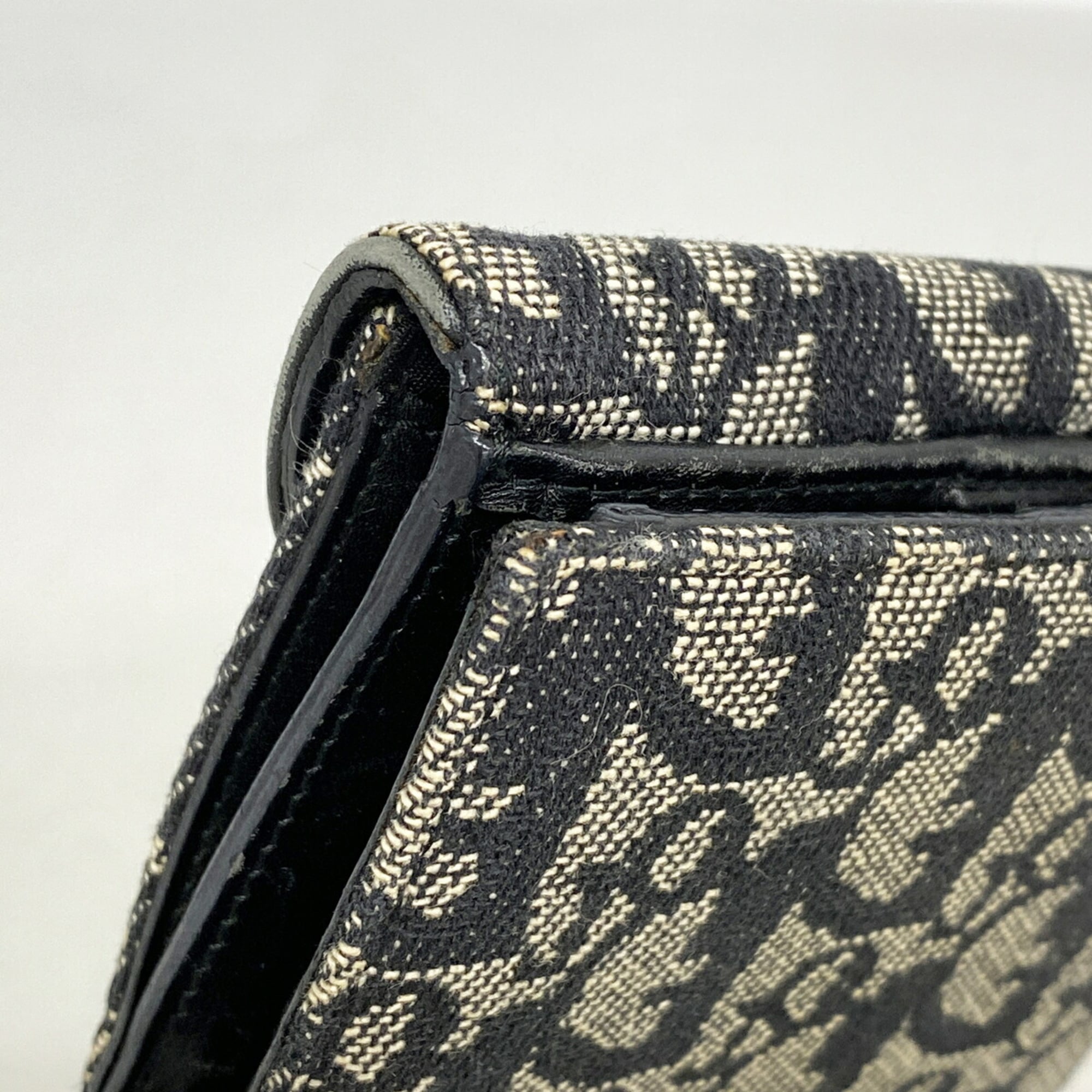 Christian Dior Beige Black Canvas Wallet (Tri-Fold) (Pre-Owned)