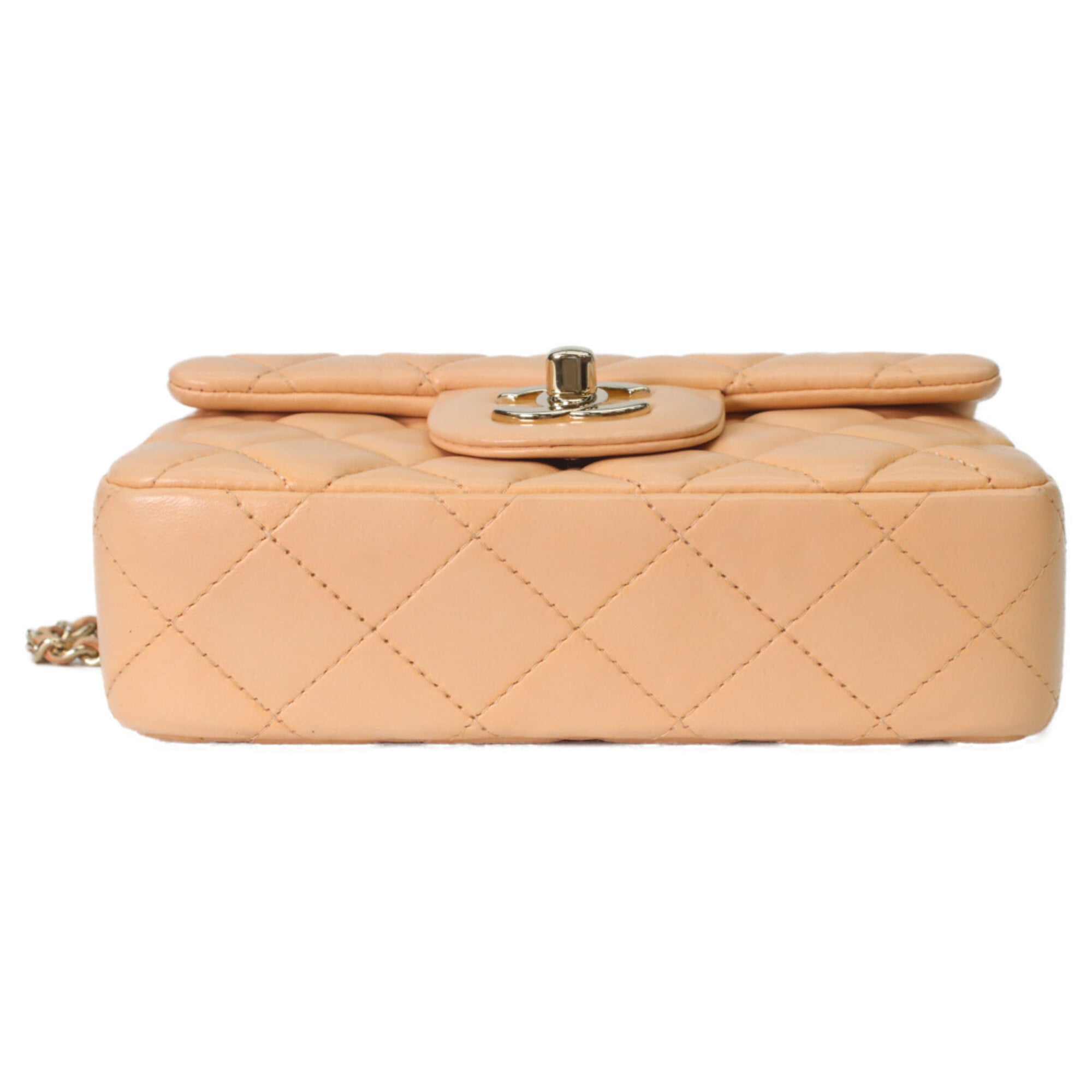 Chanel Beige Leather Shoulder Bag (Pre-Owned)