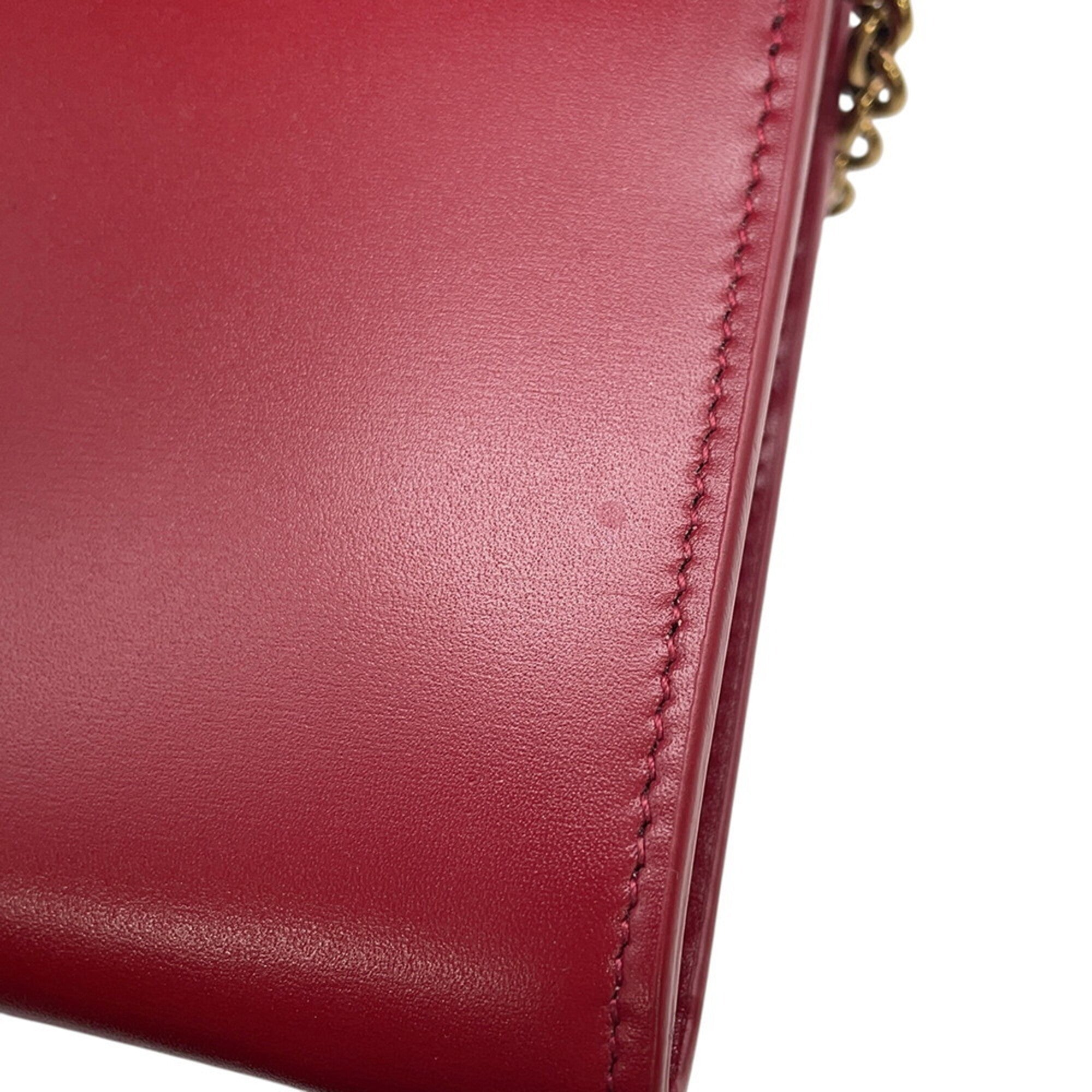 Yves Saint Laurent Red Color Leather Chain/Shoulder Wallet (Pre-Owned)