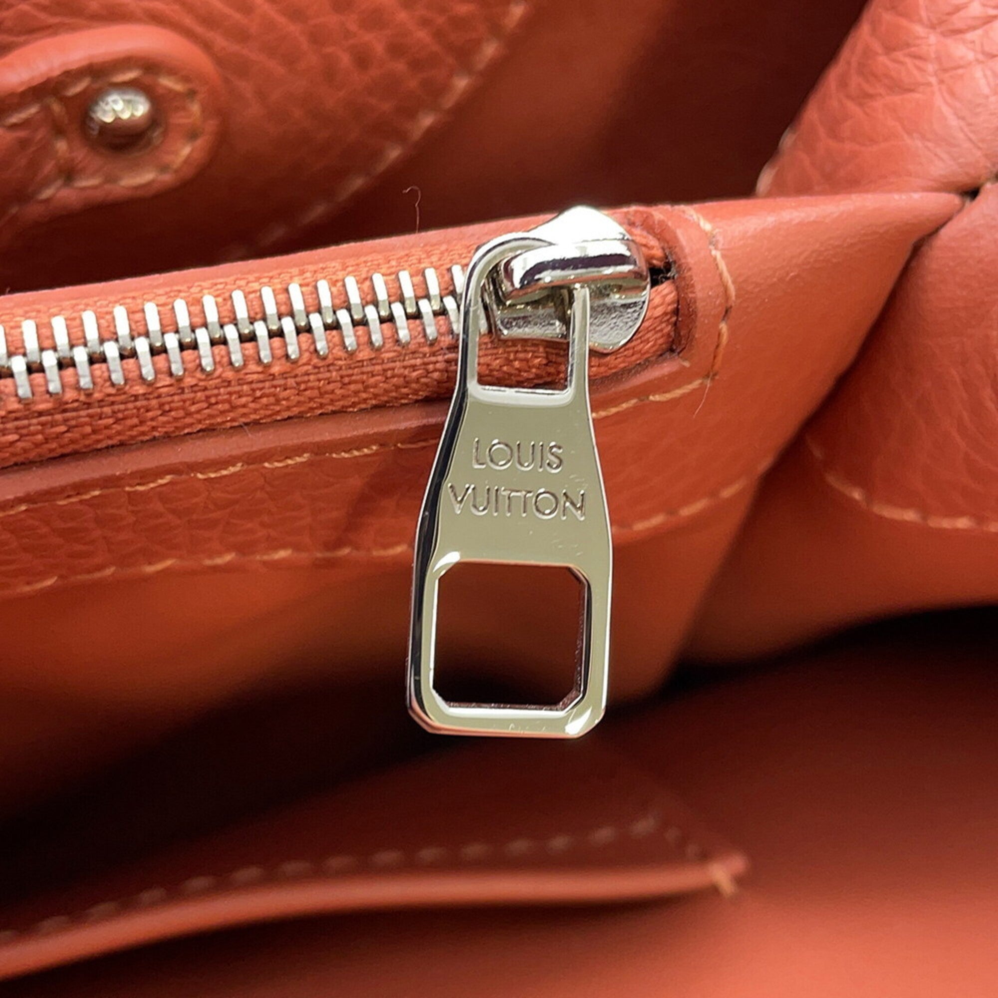 Louis Vuitton Bordeaux Salmon Pink Leather Handbag (Pre-Owned)