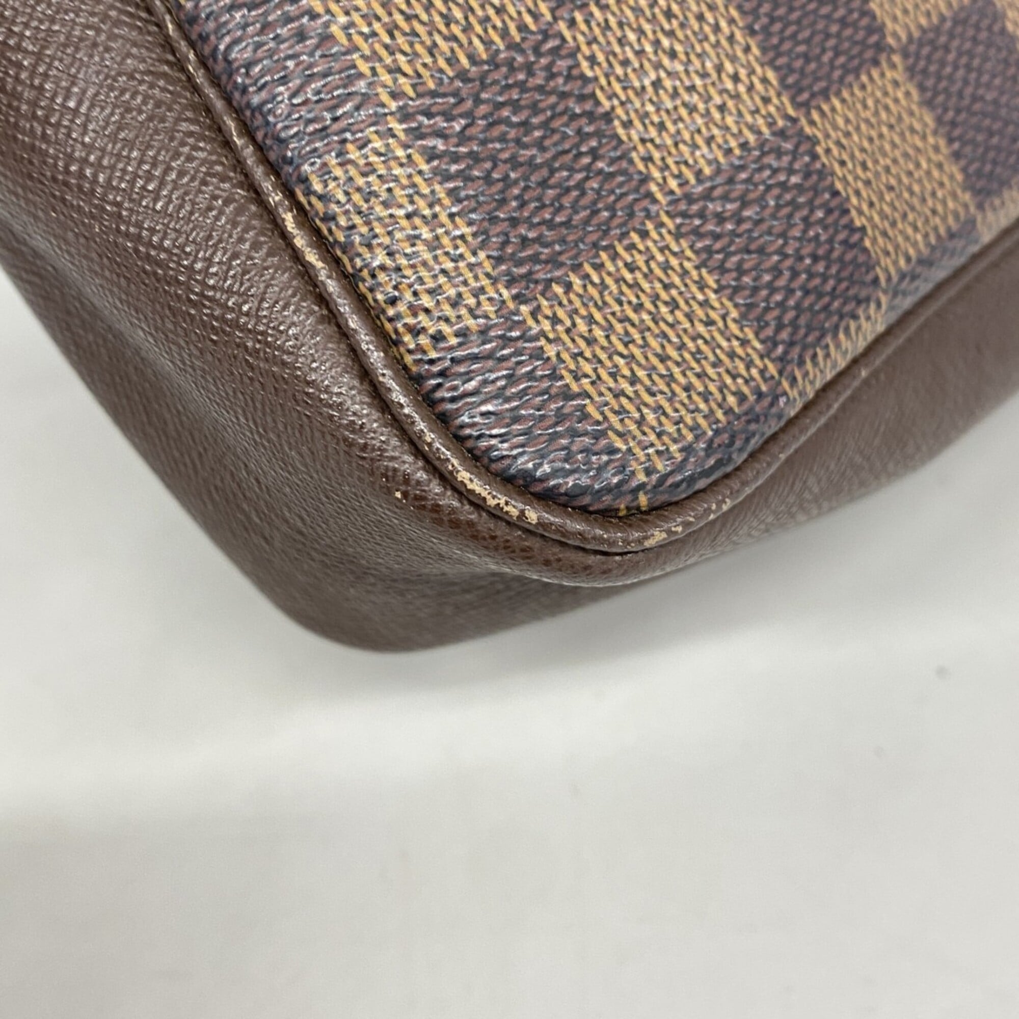 Louis Vuitton Ebene Pouch (Pre-Owned)