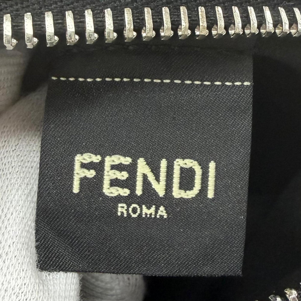 Fendi Black Leather Clutch Bag (Pre-Owned)