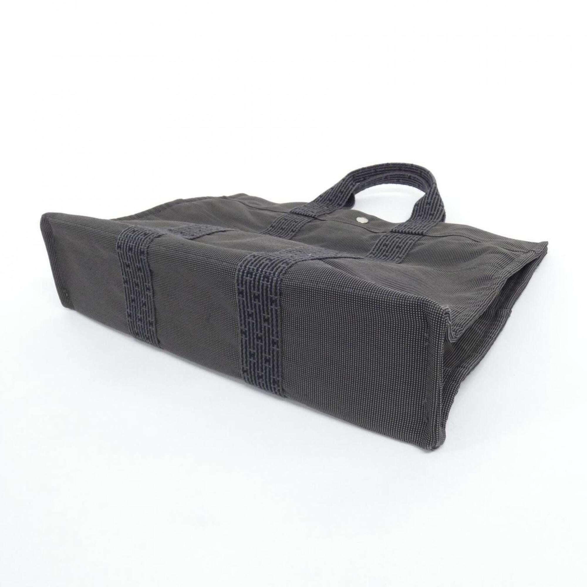 Hermes Black Canvas Handbag (Pre-Owned)