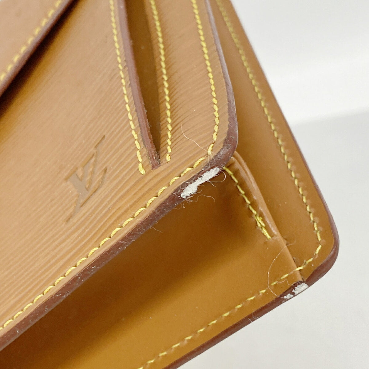 Louis Vuitton Gold Cipango Clutch Bag (Pre-Owned)
