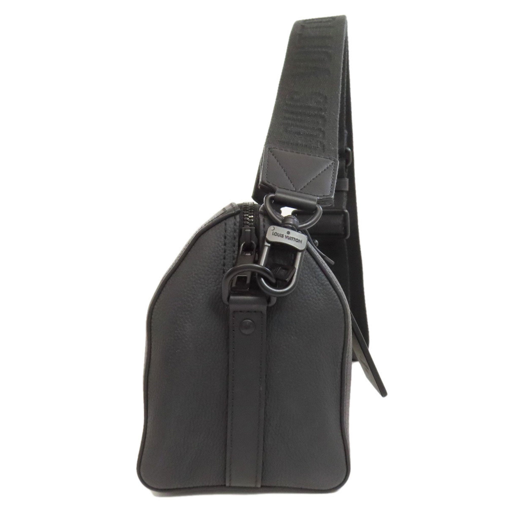 Louis Vuitton Noir Leather Shoulder Bag (Pre-Owned)