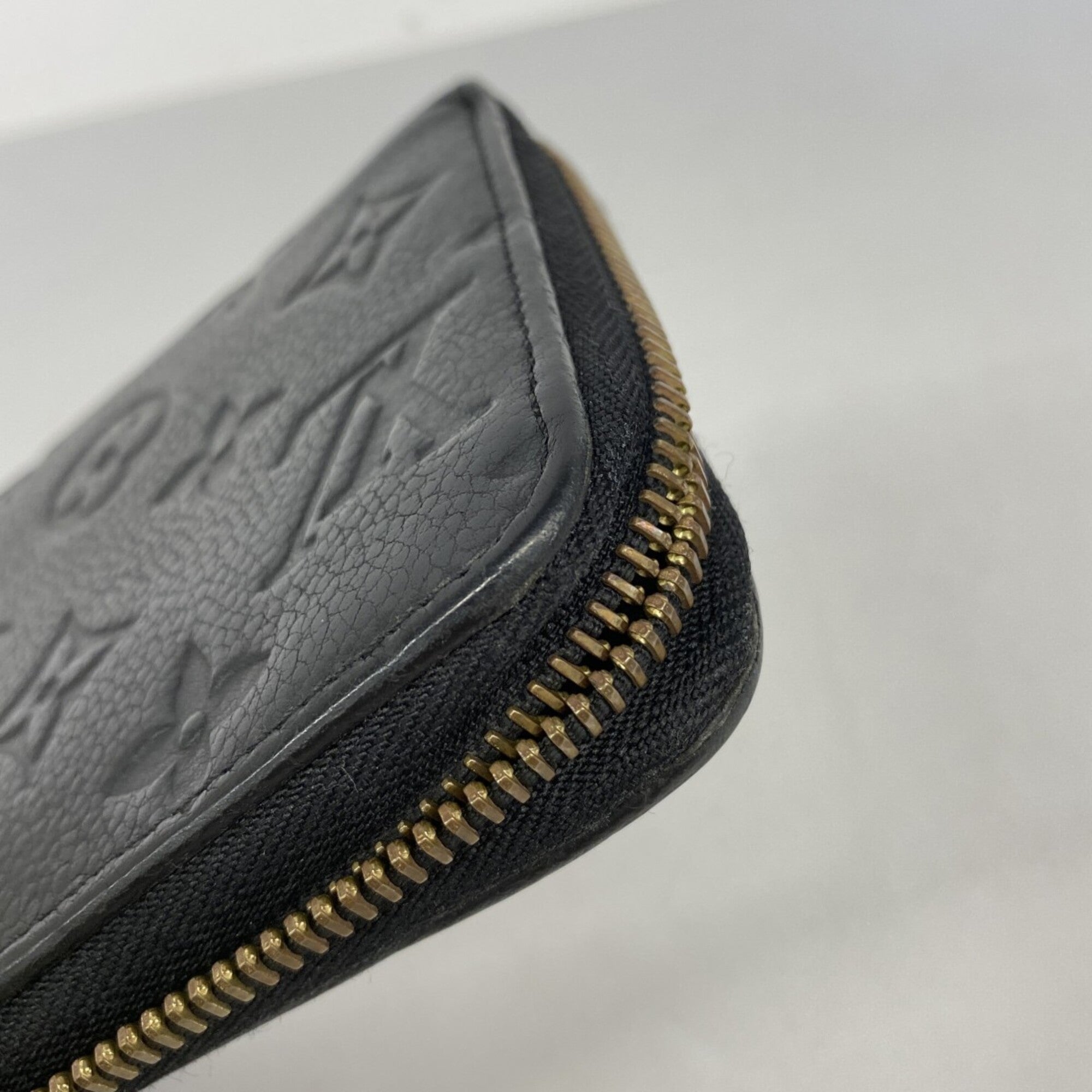 Louis Vuitton Noir Long Wallet (Bi-Fold) (Pre-Owned)