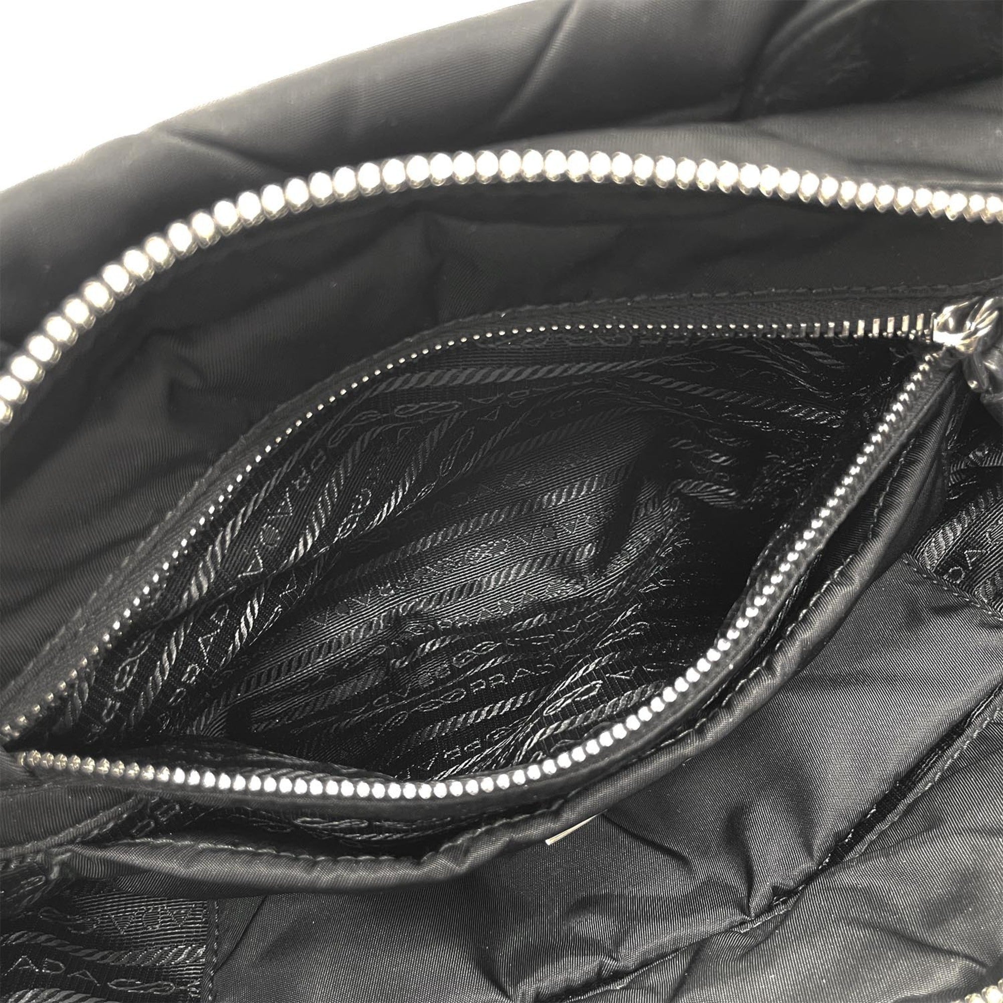 Prada Black Tote Bag (Pre-Owned)