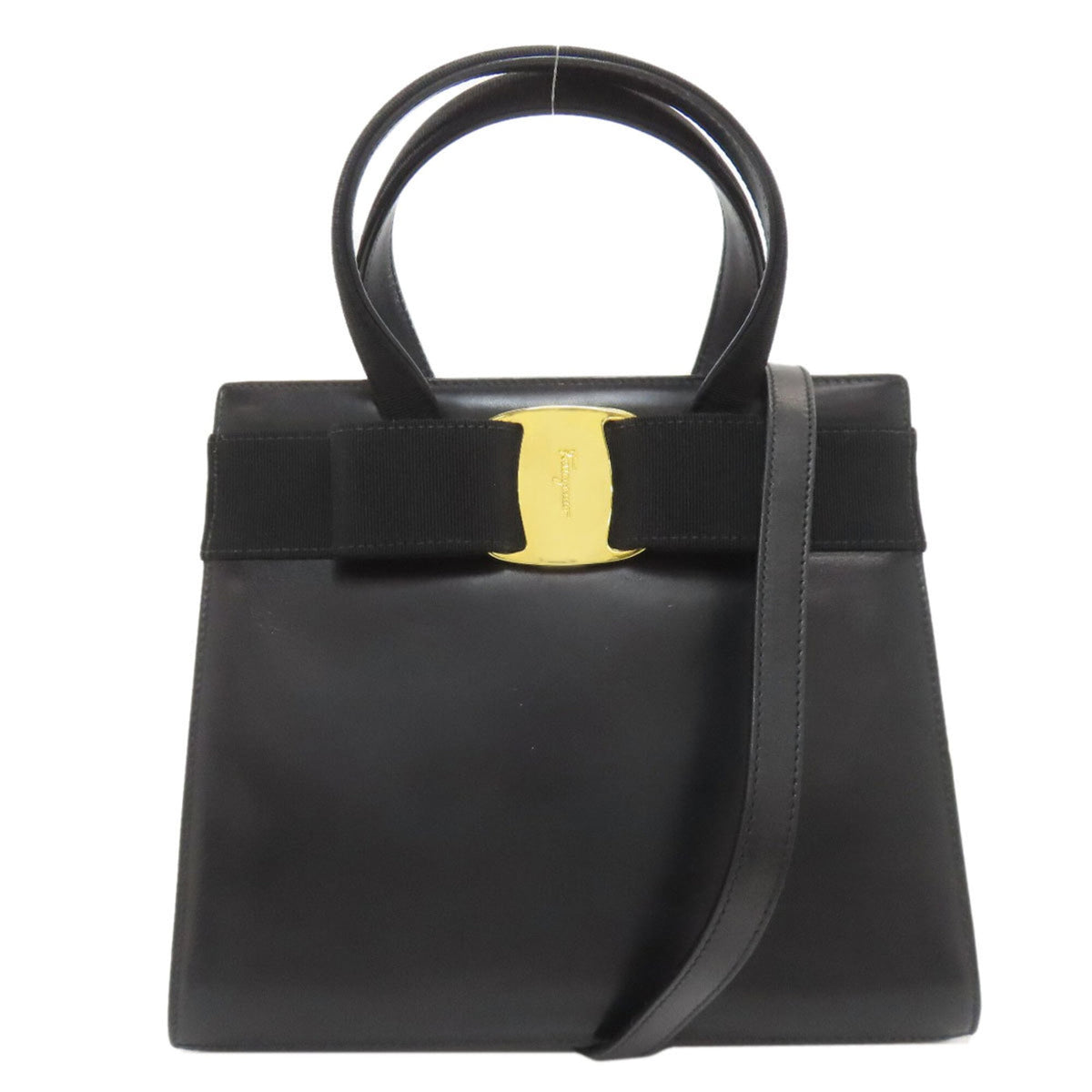 Salvatore Ferragamo Black Leather Handbag (Pre-Owned)
