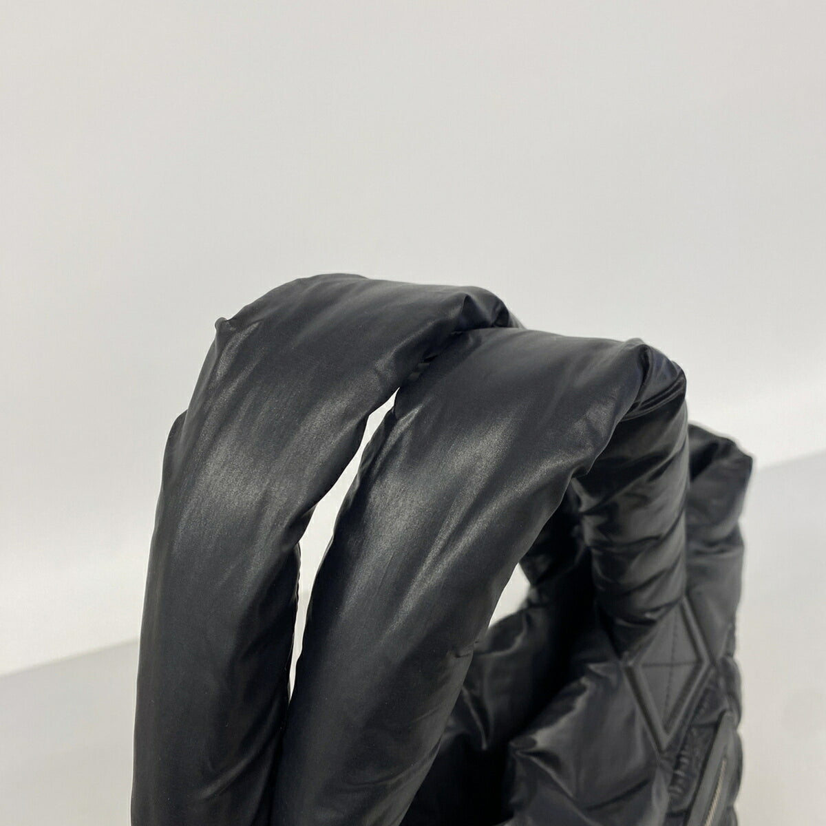Chanel Black Nylon Tote Bag (Pre-Owned)