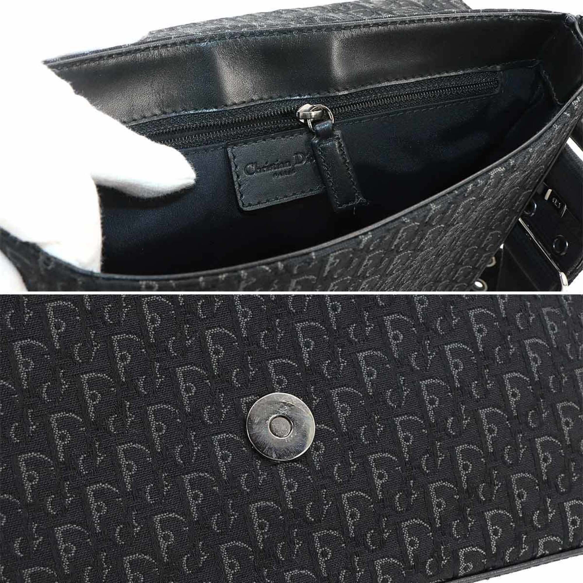 Christian Dior Trotter Black Canvas Leather Shoulder Bag (Pre-Owned)
