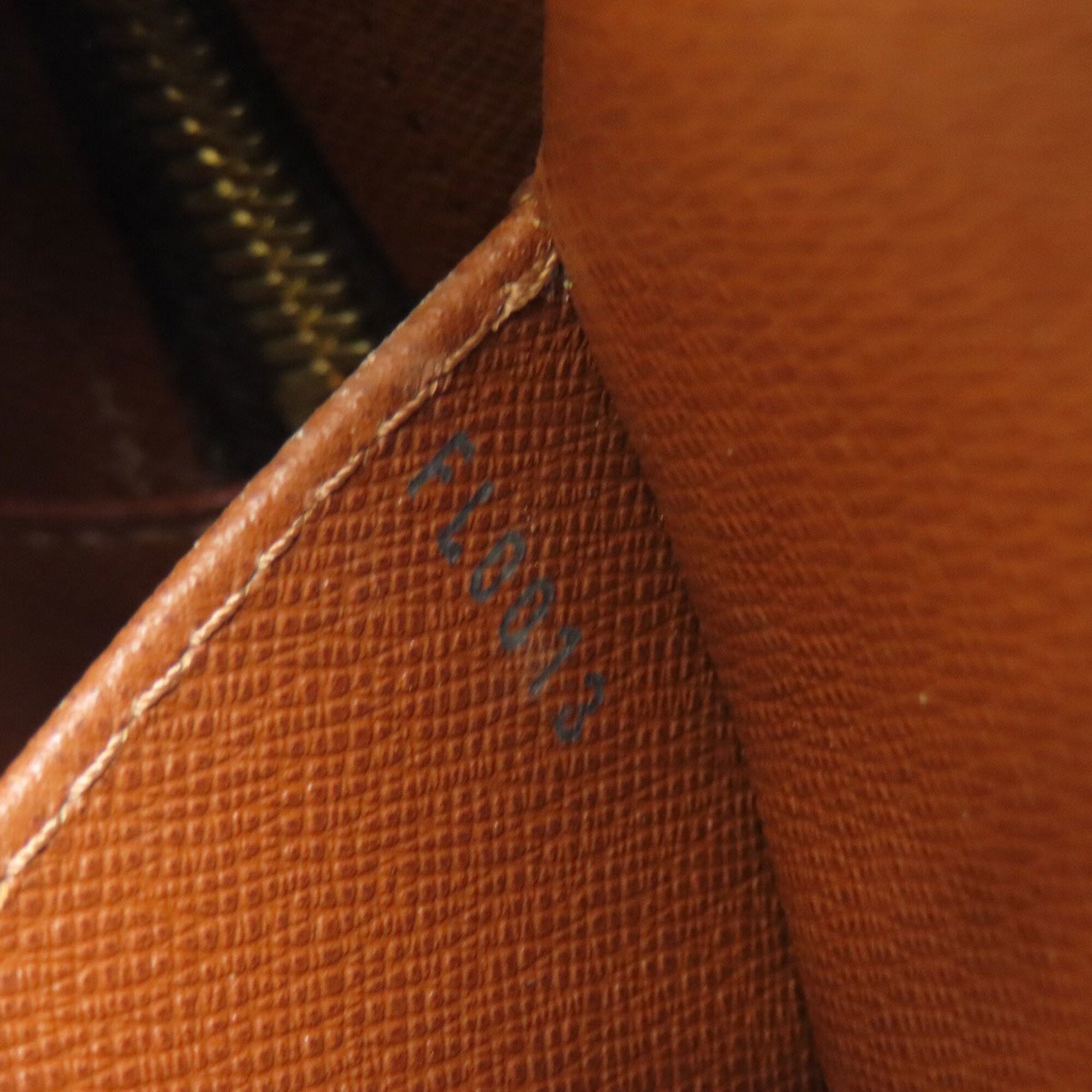 Louis Vuitton Monogram Monogram Canvas Tote Bag (Pre-Owned)