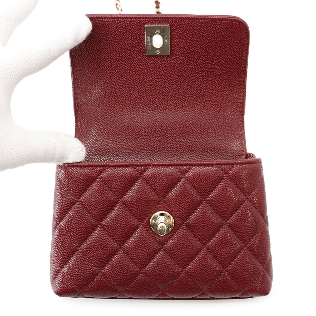 Chanel Matelasse Bordeaux Grained Calfskin Handbag (Pre-Owned)