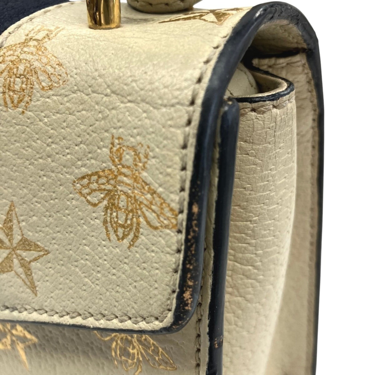 Gucci Ivory Leather Shoulder Bag (Pre-Owned)
